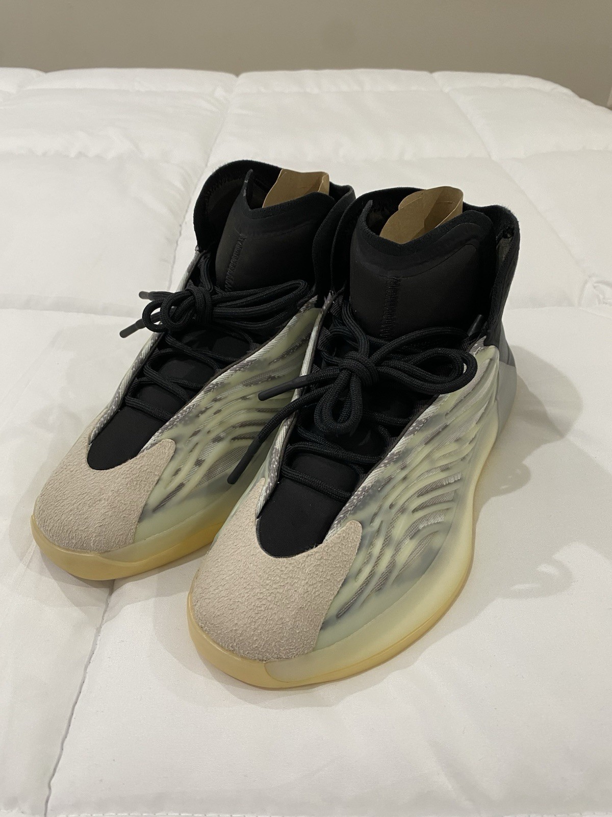 Adidas Yeezy Basketball Quantum Size 8.5 No Box Used Worn Clean