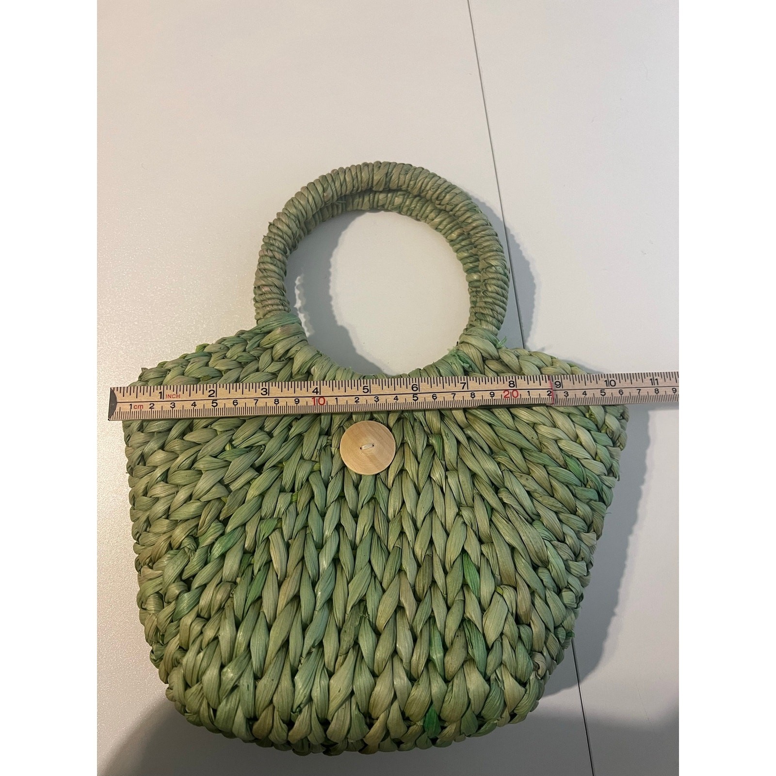 SUN ‘N’ SAND |Thick Woven Green Straw Tote One Wooden Button Circular Handles