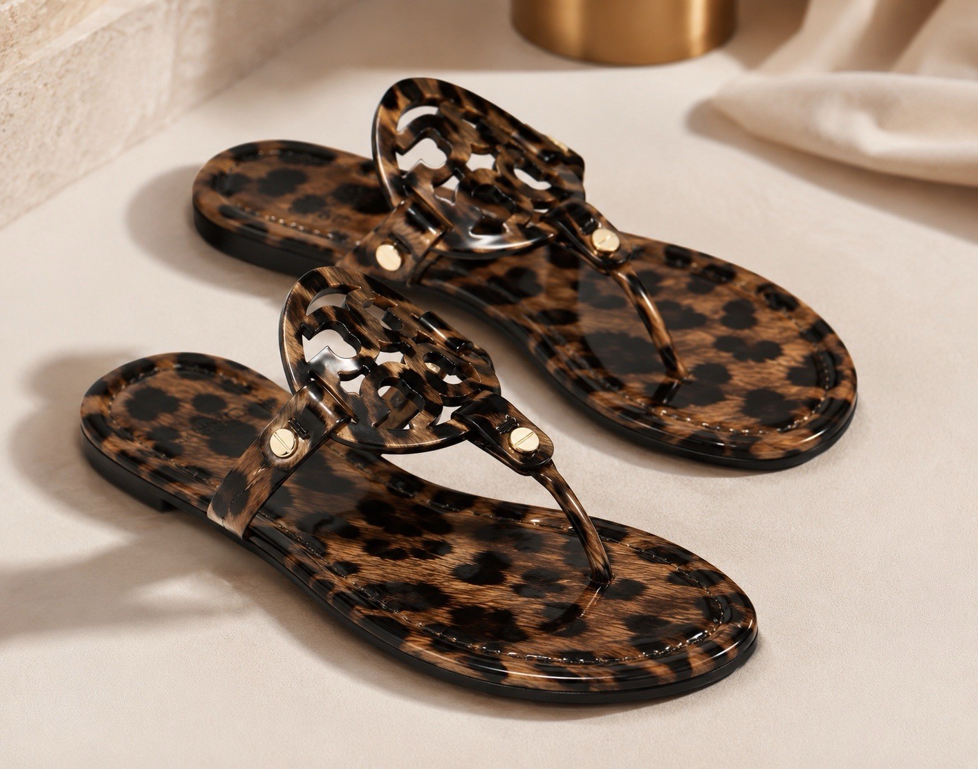tory burch sandals US 9 Women