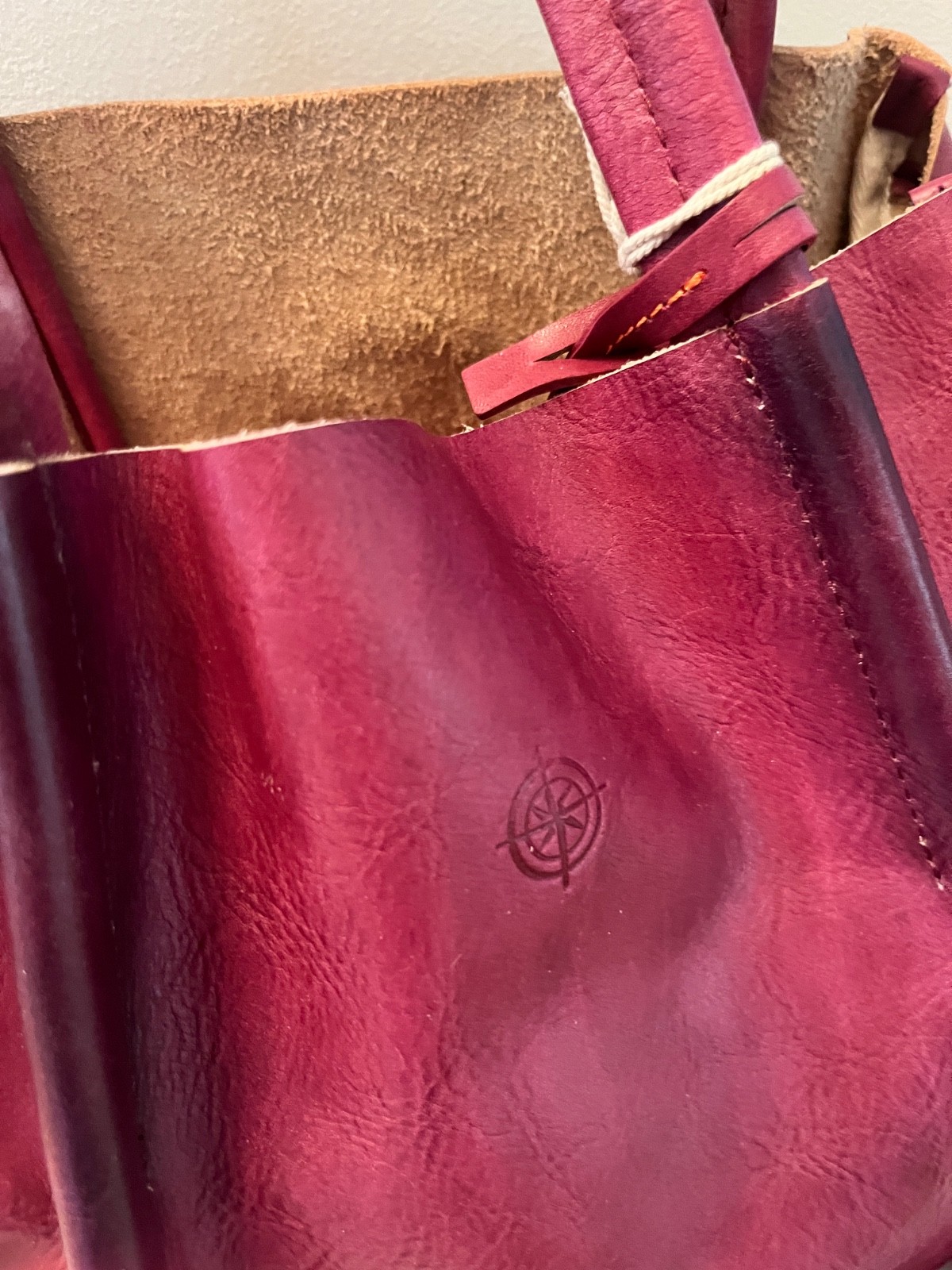 Old Trend Sprout Land Exra-Large Leather Tote Bag $285 Orchid NEW WITH DUST BAG