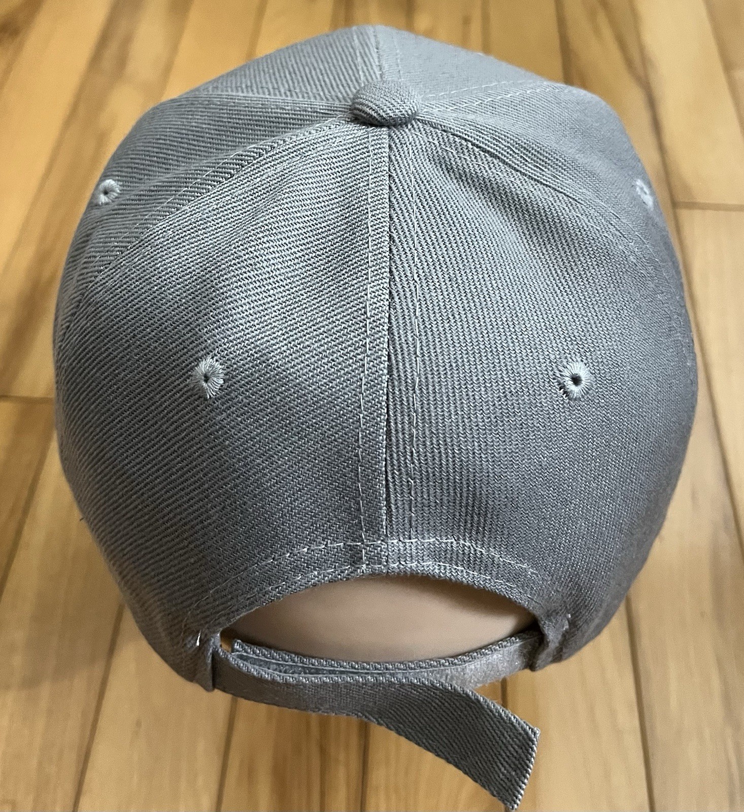 Auto-Car Tesla Symbol Baseball Cap. *** A hat worth more than its price.