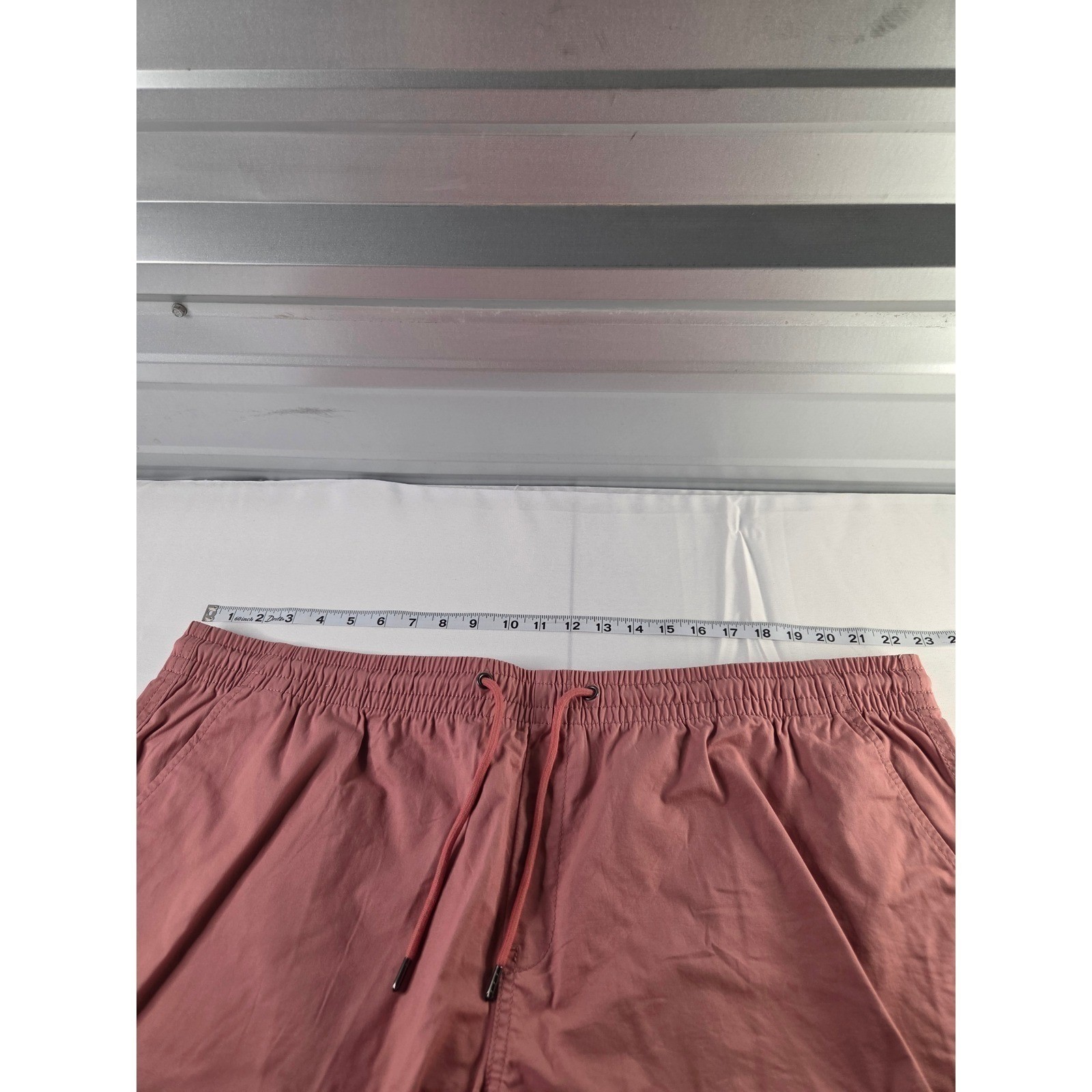 No Boundaries Mens Twill Flat Front Shorts Quaint Rose Pink Size 2XL 44-46 NWT