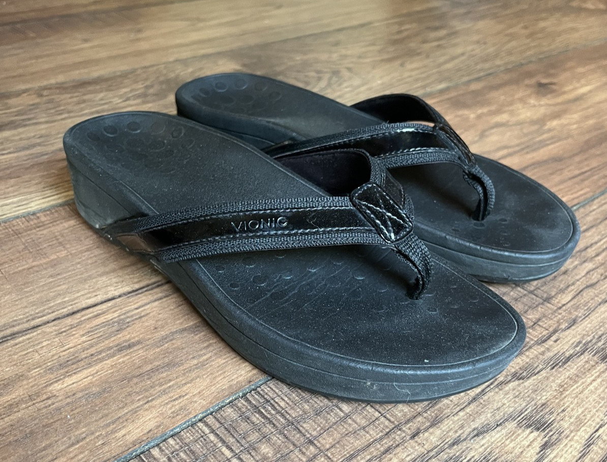 Vionic High Tide Women’s Platform Sandals Black Patent Orthotic Size 8 Comfort