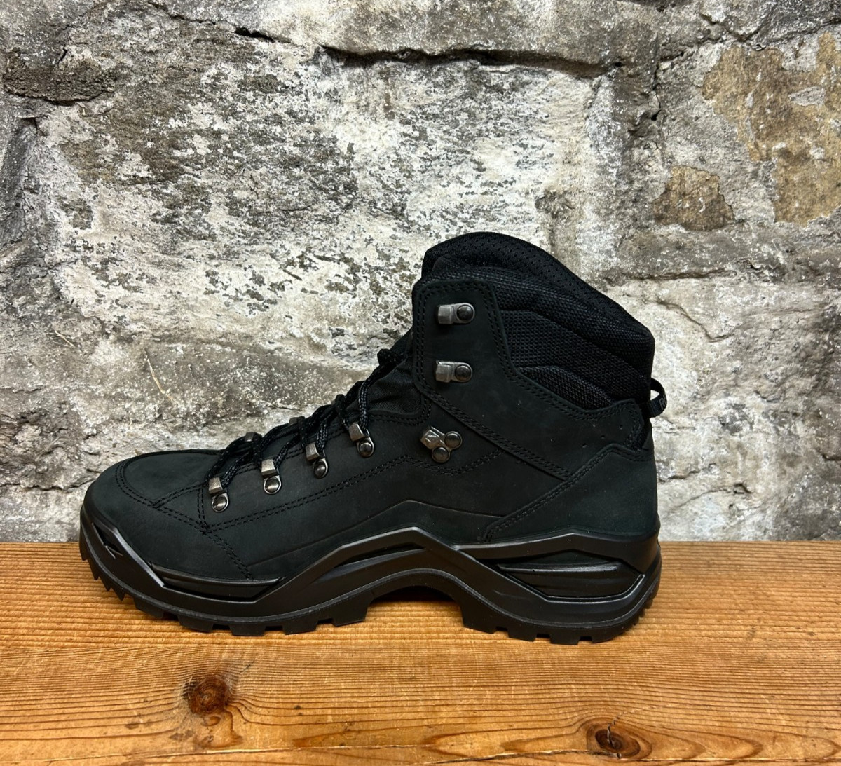 Lowa RENEGADE EVO GTX MID – DEEP BLACK 311916-0998 NEW IN BOX