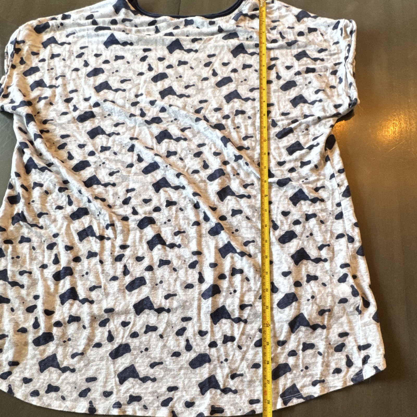 LYSSE New York Womens L Regular Beige Navy Abstract Knit Round Neck Top Short