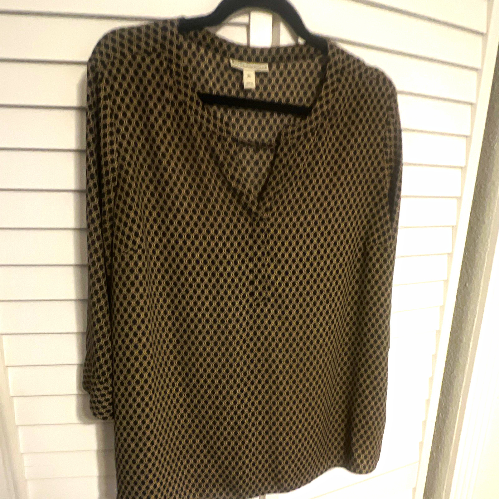 Dana Buchman Women’s Geometric V-Neck Blouse XL Black Beige 3/4 Sleeve