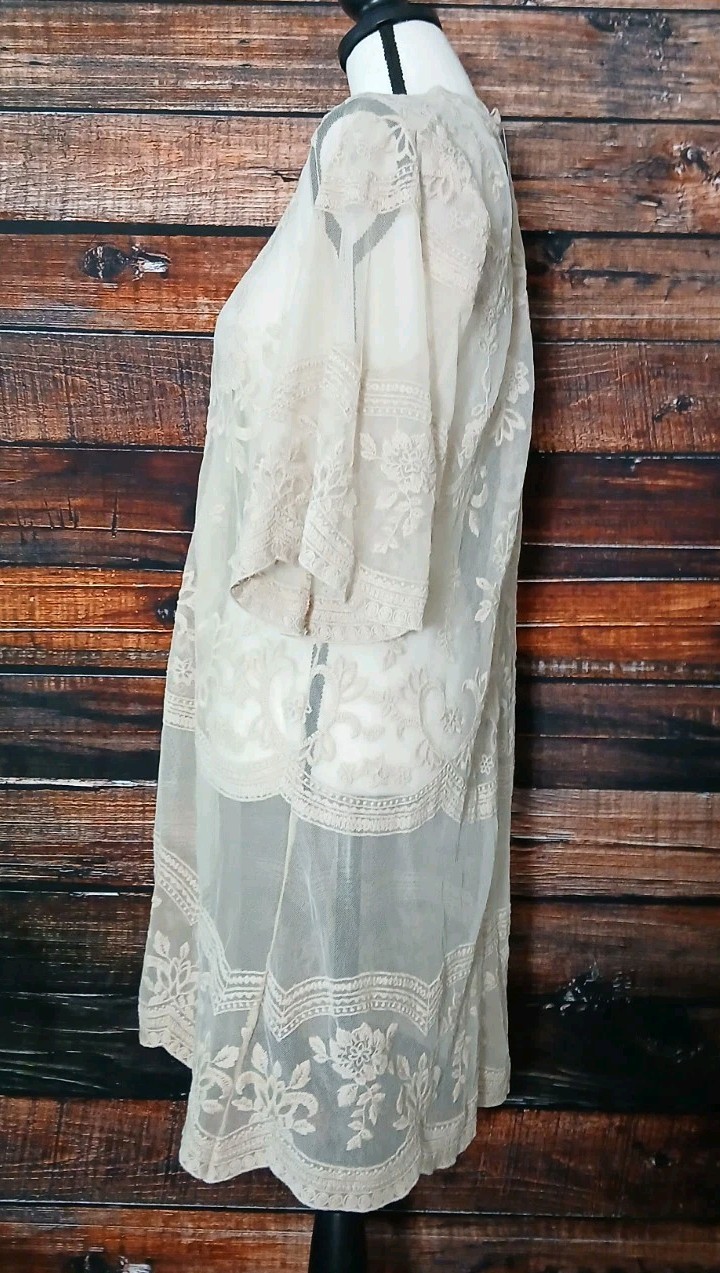 Miss Chievous S M Sheer Embroidered Lace Mesh Kimono Cardigan Top Doeskin NWT