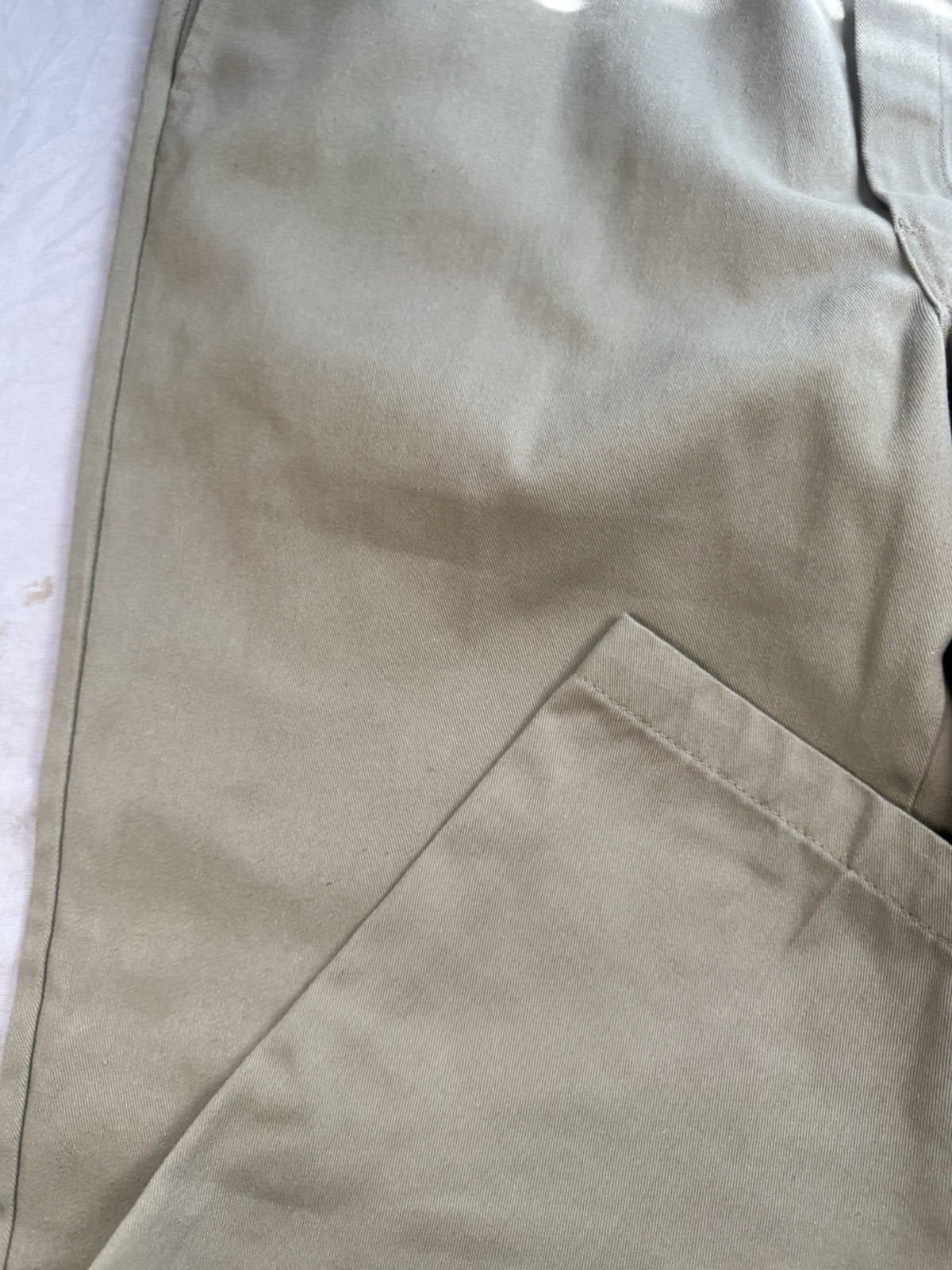 New Dickies 874 Original Fit Khaki Work Pants Men’s 42×30 Uniform Chinos Beige
