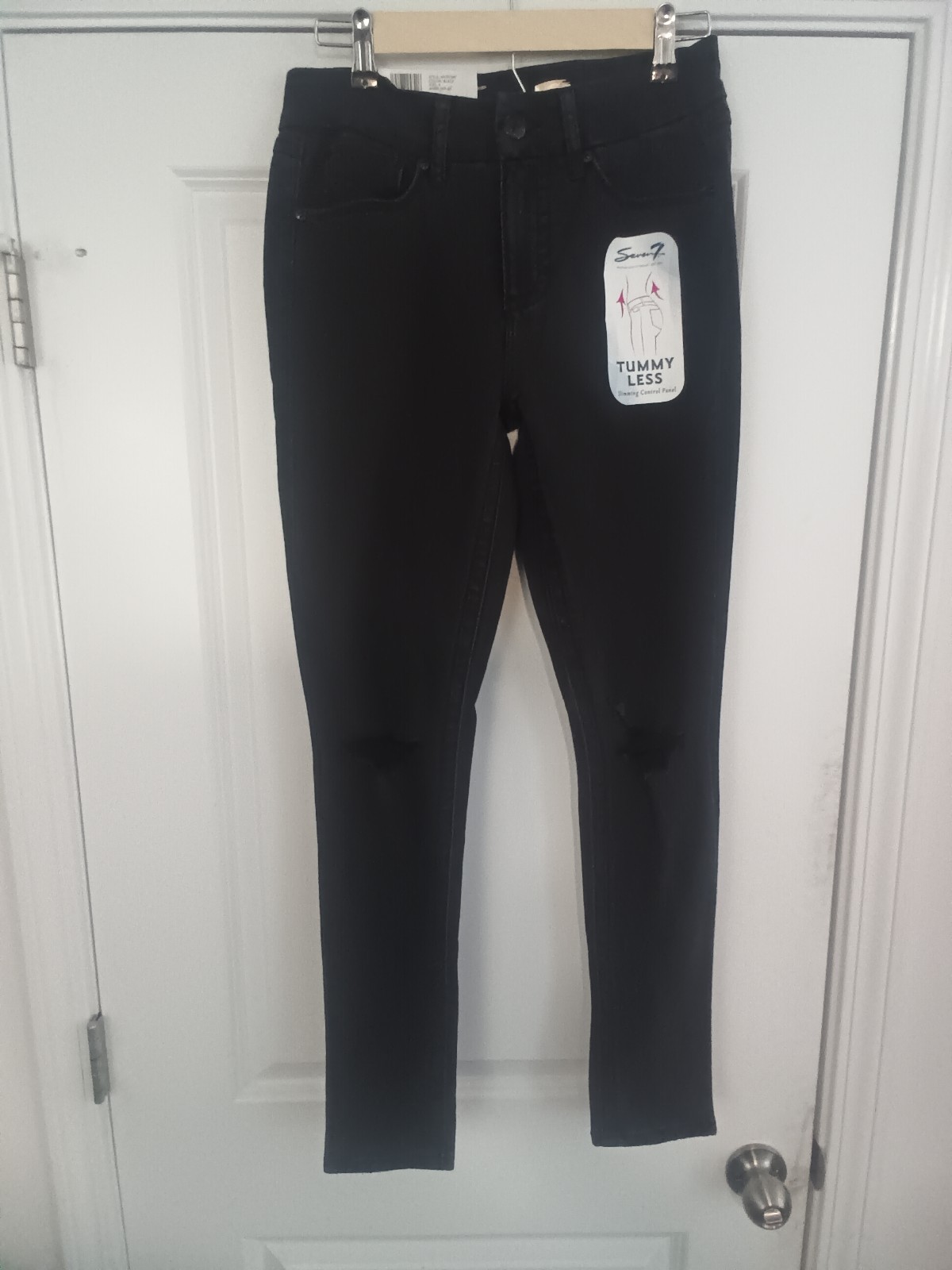 NWT Seven 7 Womens Size 4 Black Tummy Less Slimming Jeans (O)