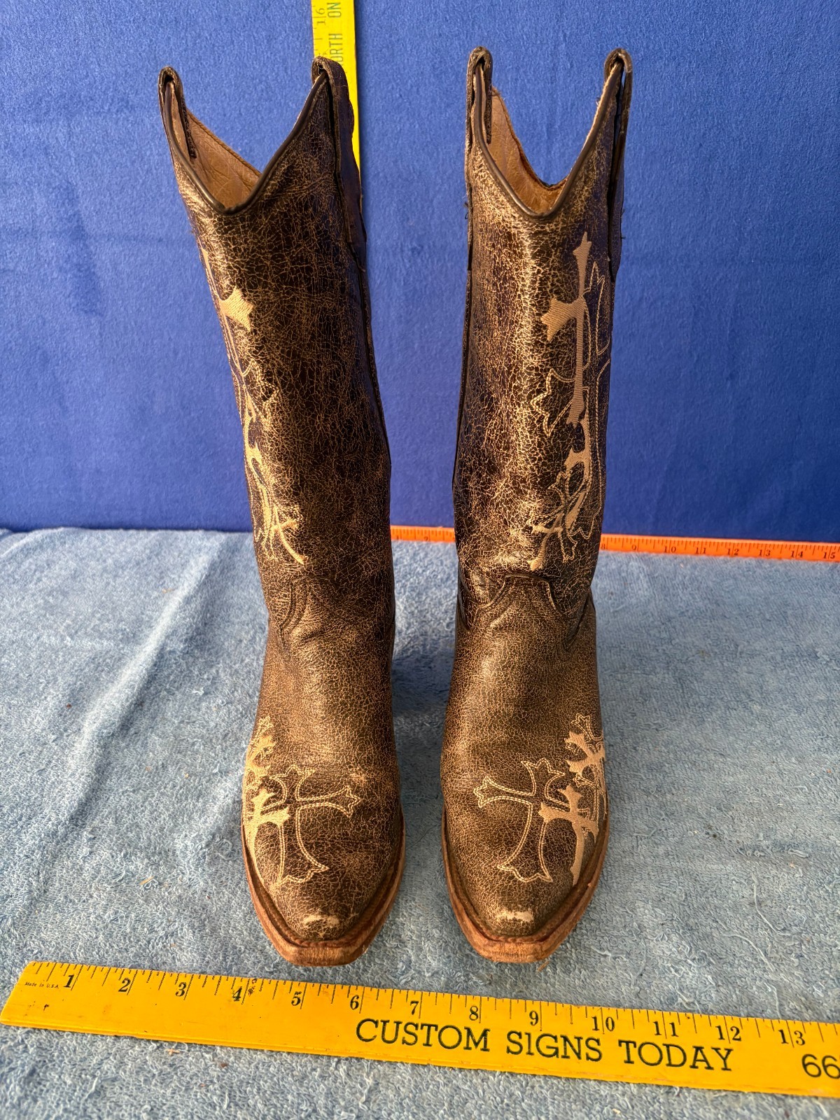 Circle G L5038 Leather Western Embroidered Cross Snip Toe Boots Women’s 7M