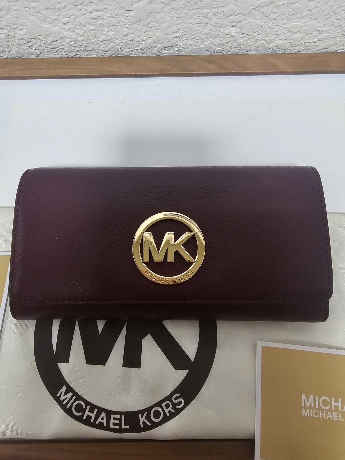 Michael Kors Savannah Saffiano Leather Bag with wallet & dust bag Burgundy Wine