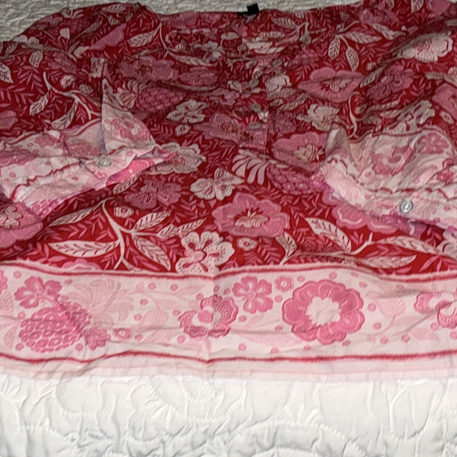 Talbots Petites L Red Pink White Floral Woven Cotton Button Front Blouse