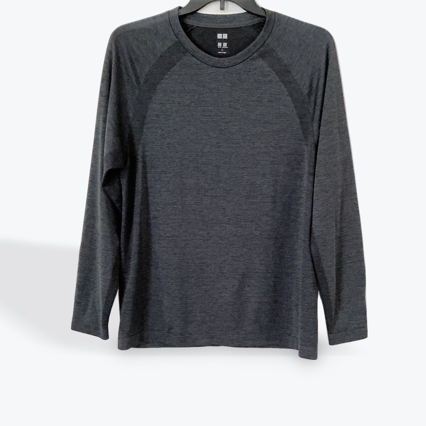 Uniqlo Dry-Ex Mens Long Sleeve Performance Shirt Gray Heather L 441617