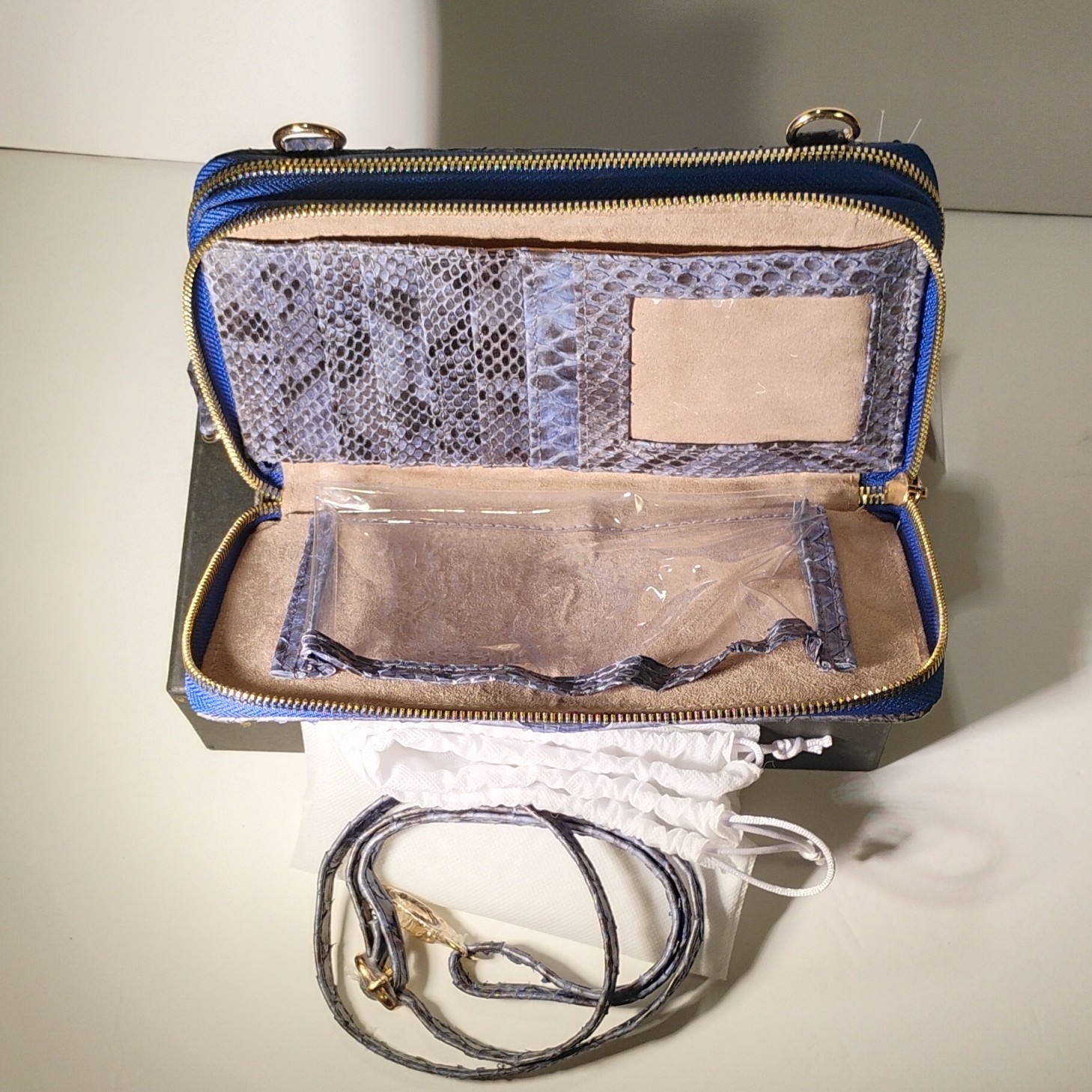 Grand Pelle Navy Python Snakeskin Crossbody Bag, Detachable Strap, Zip, Pockets