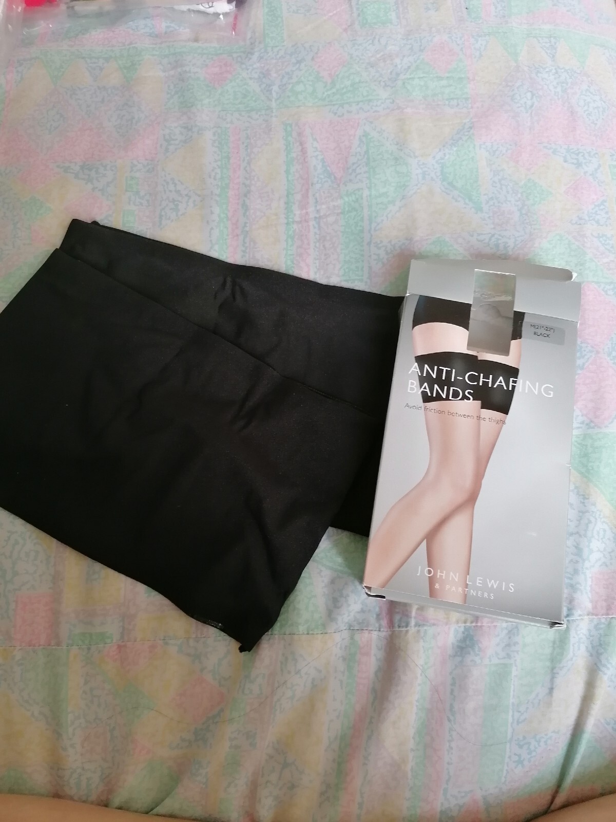 John Lewis Anti-Chafing Bands M 21″-22″ Black