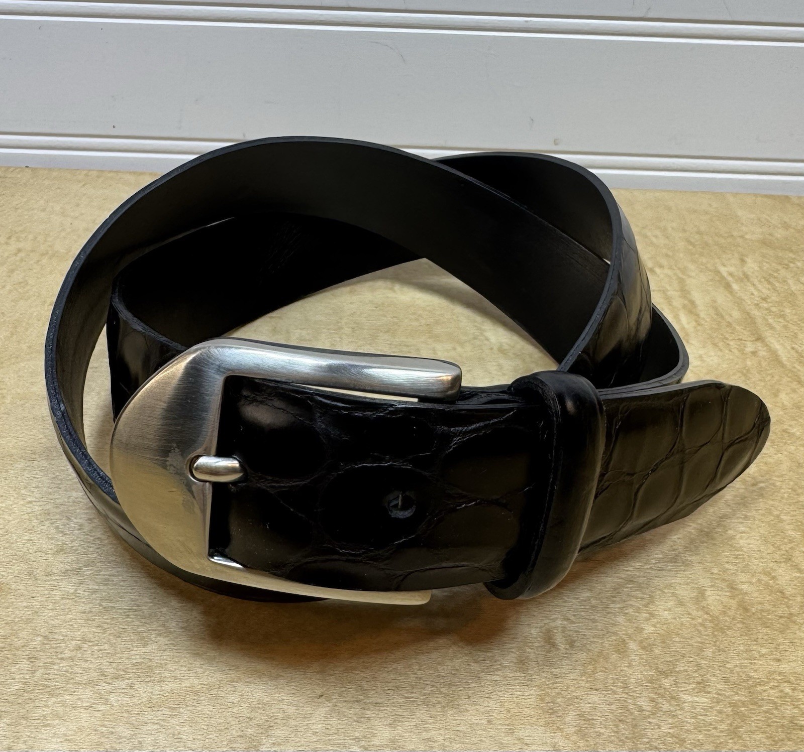 Cole Haan SET OF 2 Size 30 Men’s Leather Croc Embossed Belts 1 Black 1 Brown