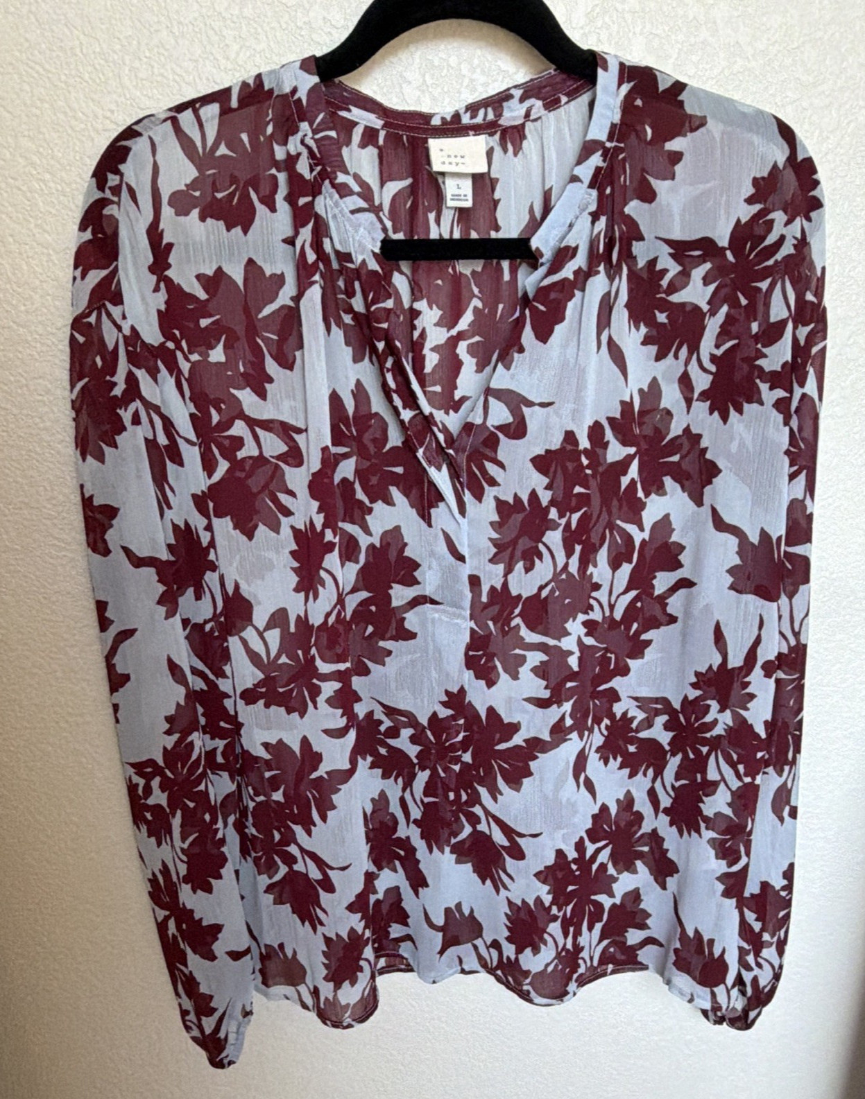 A New Day Burgundy/Robin’s Egg Blue Floral Chiffon Button V-Neck Blouse (Size L)