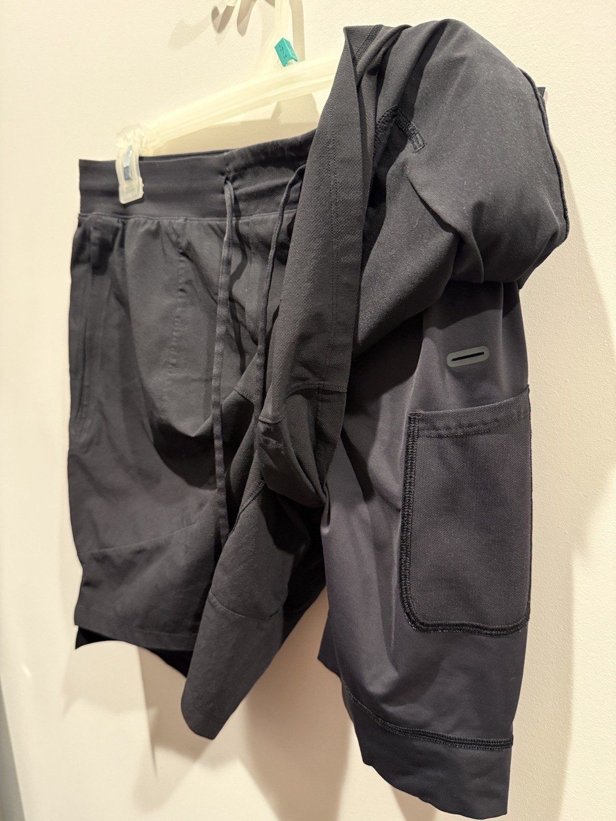 Lululemon Shorts Mens Medium Black LTT Liner 7inch Inseam