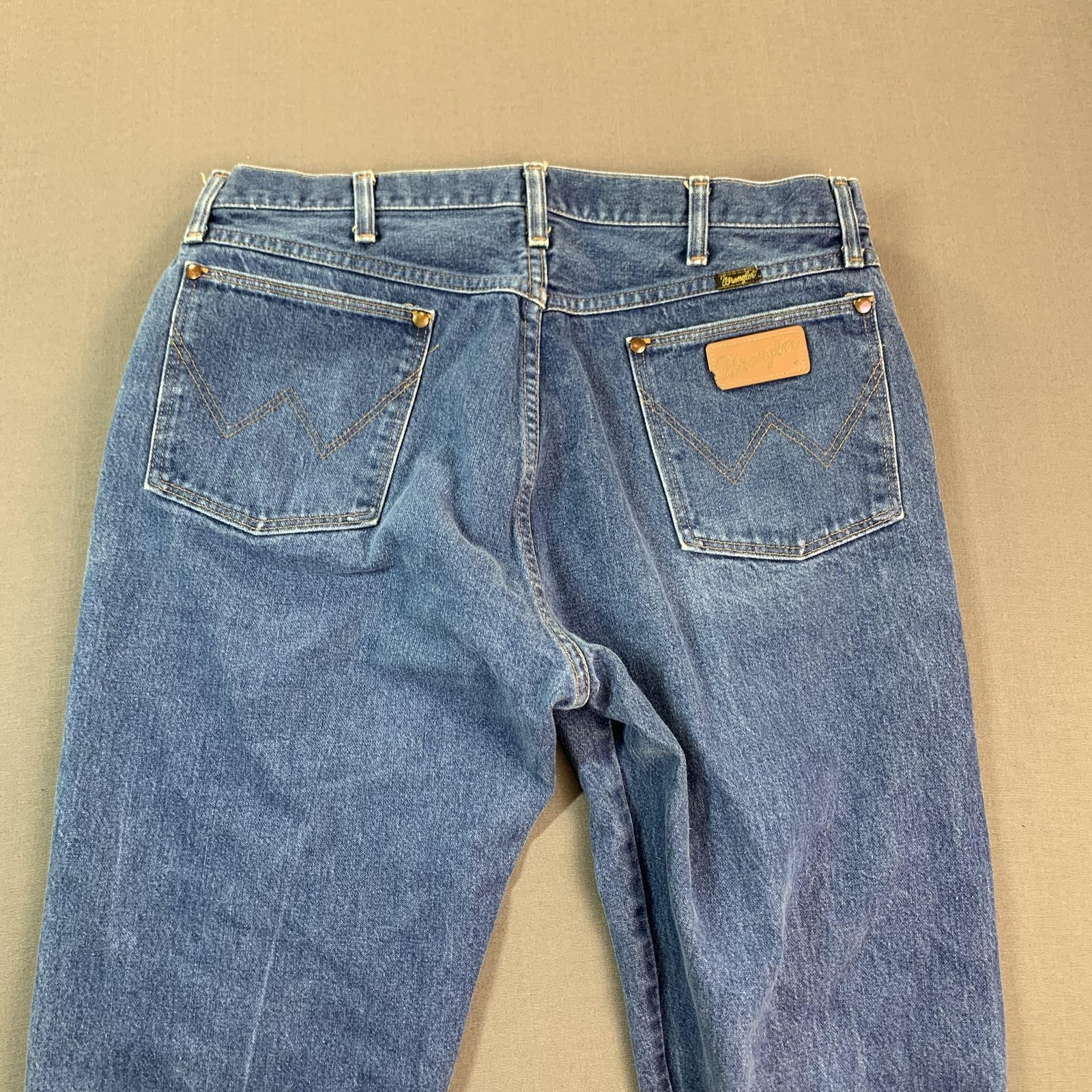 Vintage Wrangler Cowboy Cut Jeans Mens 38×32 Blue Denim 13MWZ USA Workwear