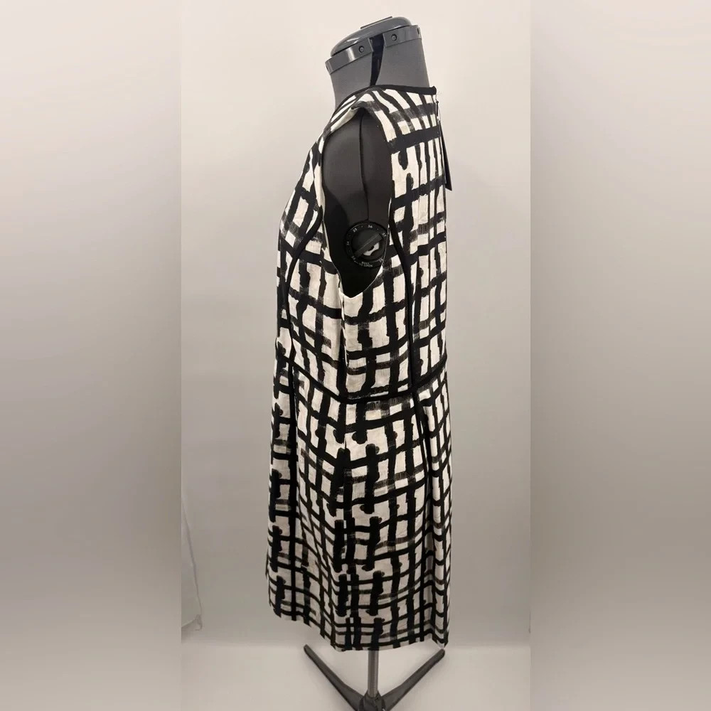 Lafayette 148 New York Designer Sleeveless Black & White Grid Dress Size 14 NWT
