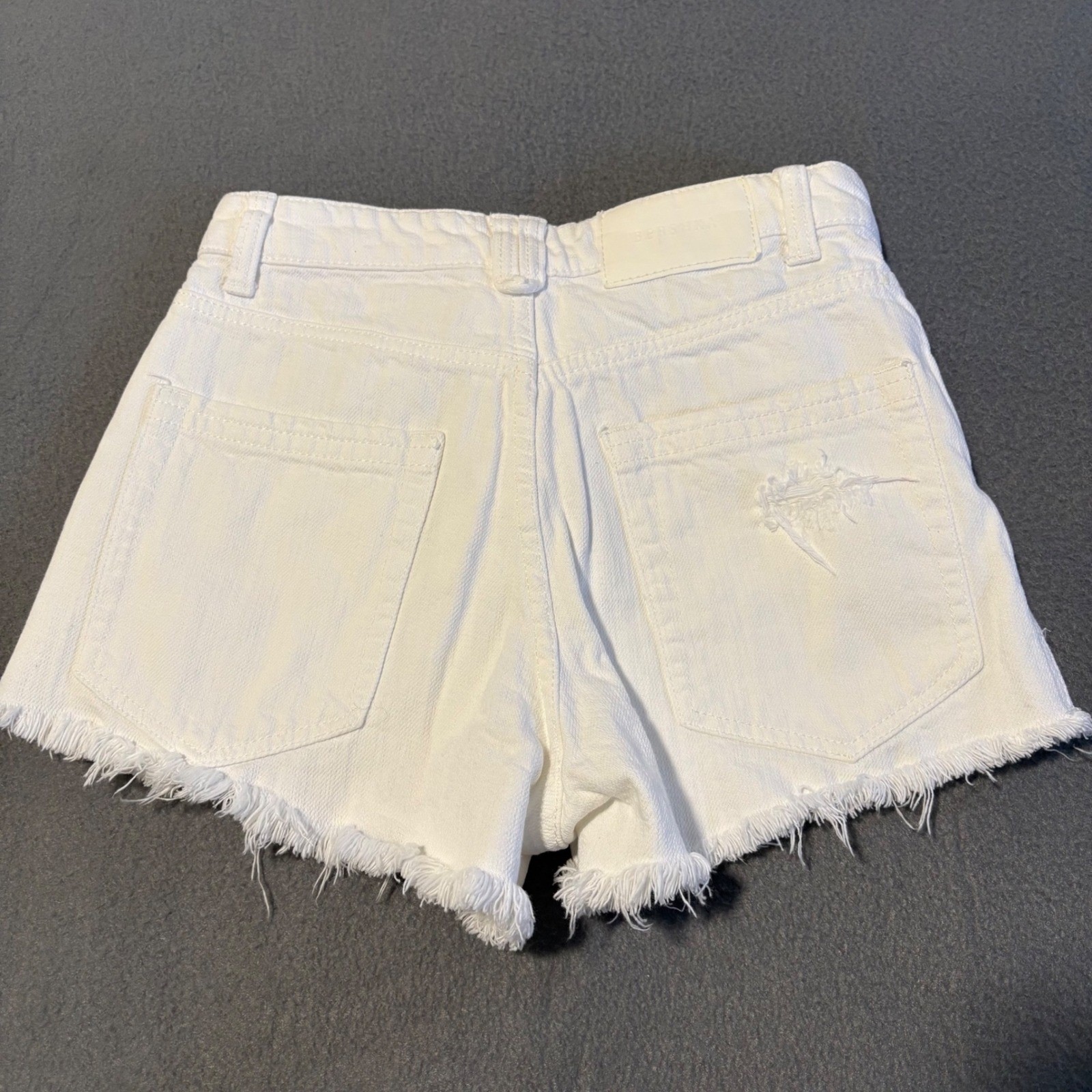 Bershka Denim Shorts Womens 00 White Distressed Frayed Raw Hem Medium Rise