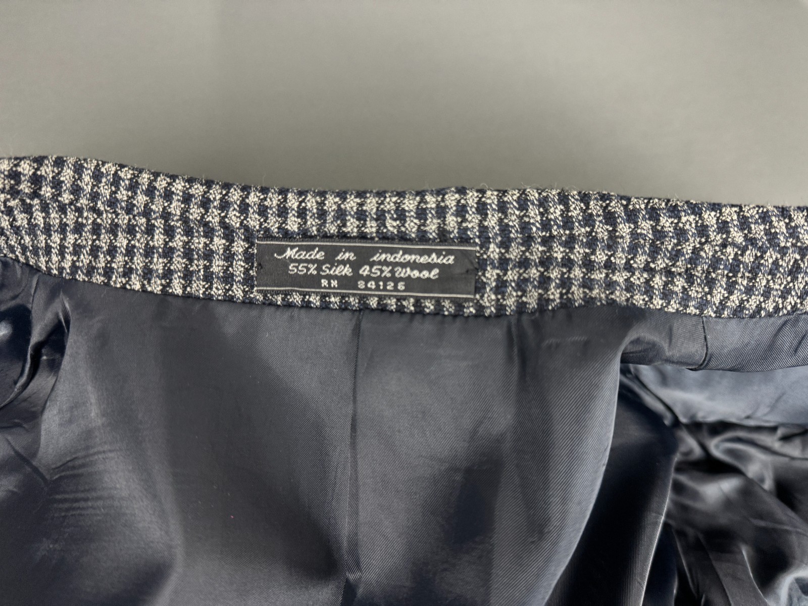 Versini 42R Silk Wool Blazer Grey Houndstooth Tailored Jacket 55% Silk 45% Wool