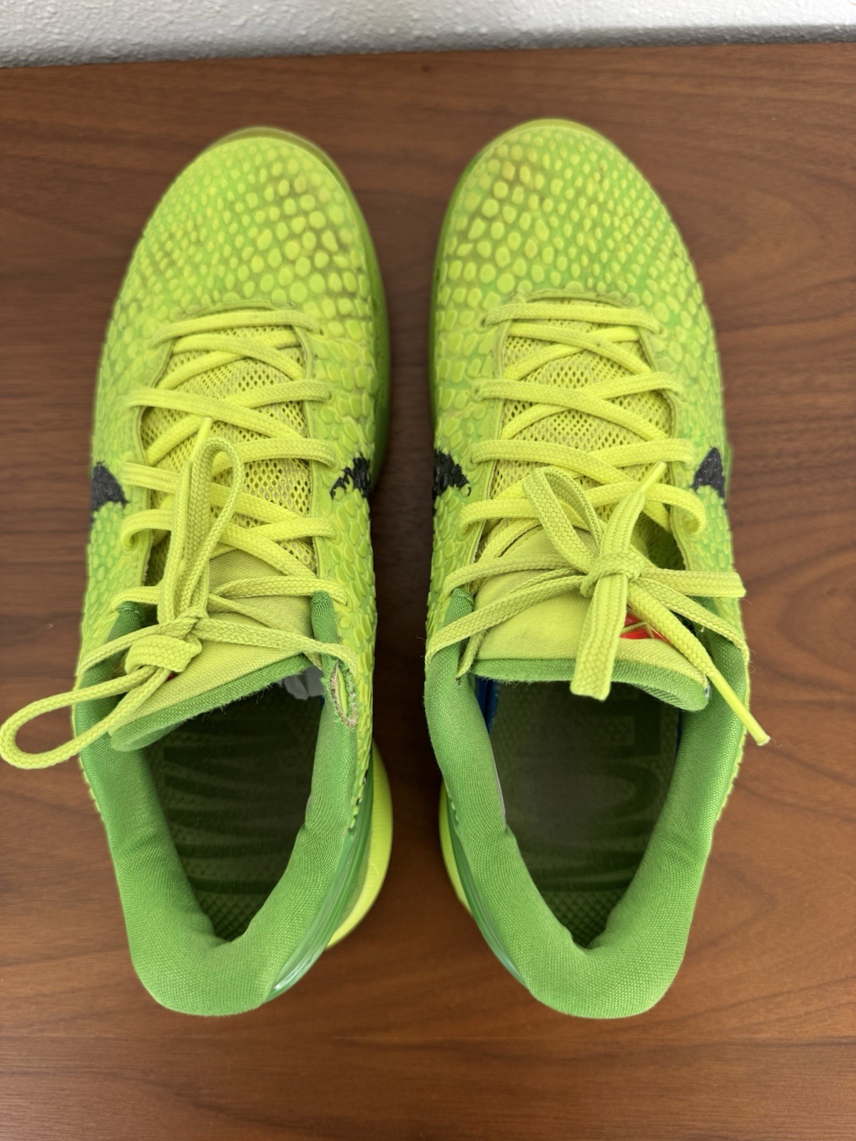 NIKE KOBE 6 PROTRO USED SIZE 9 GRINCH GREEN APPLE VOLT CRIMSON BLACK CW2190 300