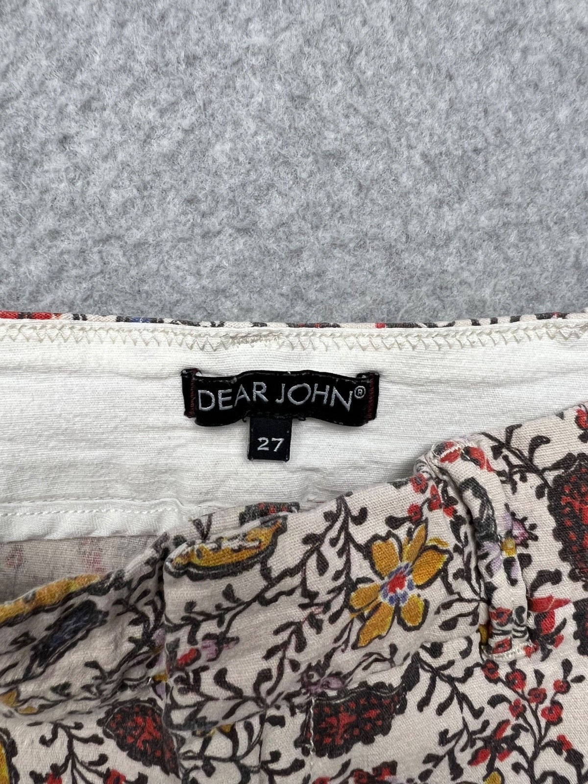 Dear John Finnegan Roll Cuff Printed Paisley Shorts Size 27 Casual Comfort Boho