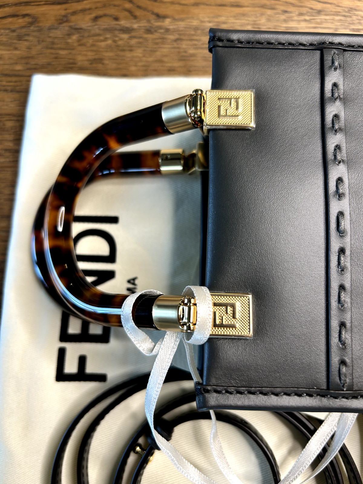 NEW – $1980 Fendi Mini Sunshine Open/No Closure Shoulder Tote Bag Gray Leather