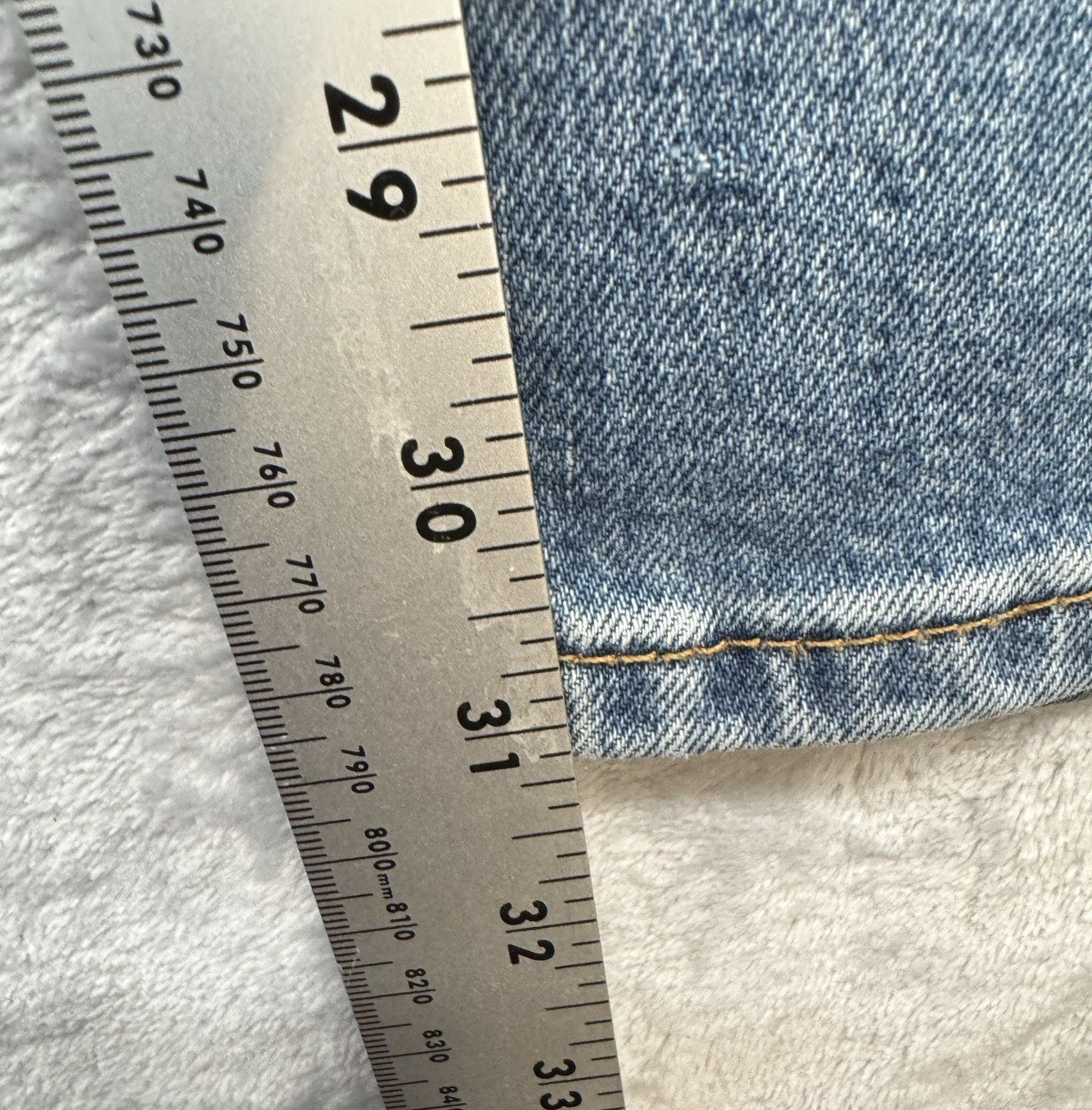 Levi’s 513 Jeans Medium Wash 5 Pocket Pants Levis Men’s 32×32