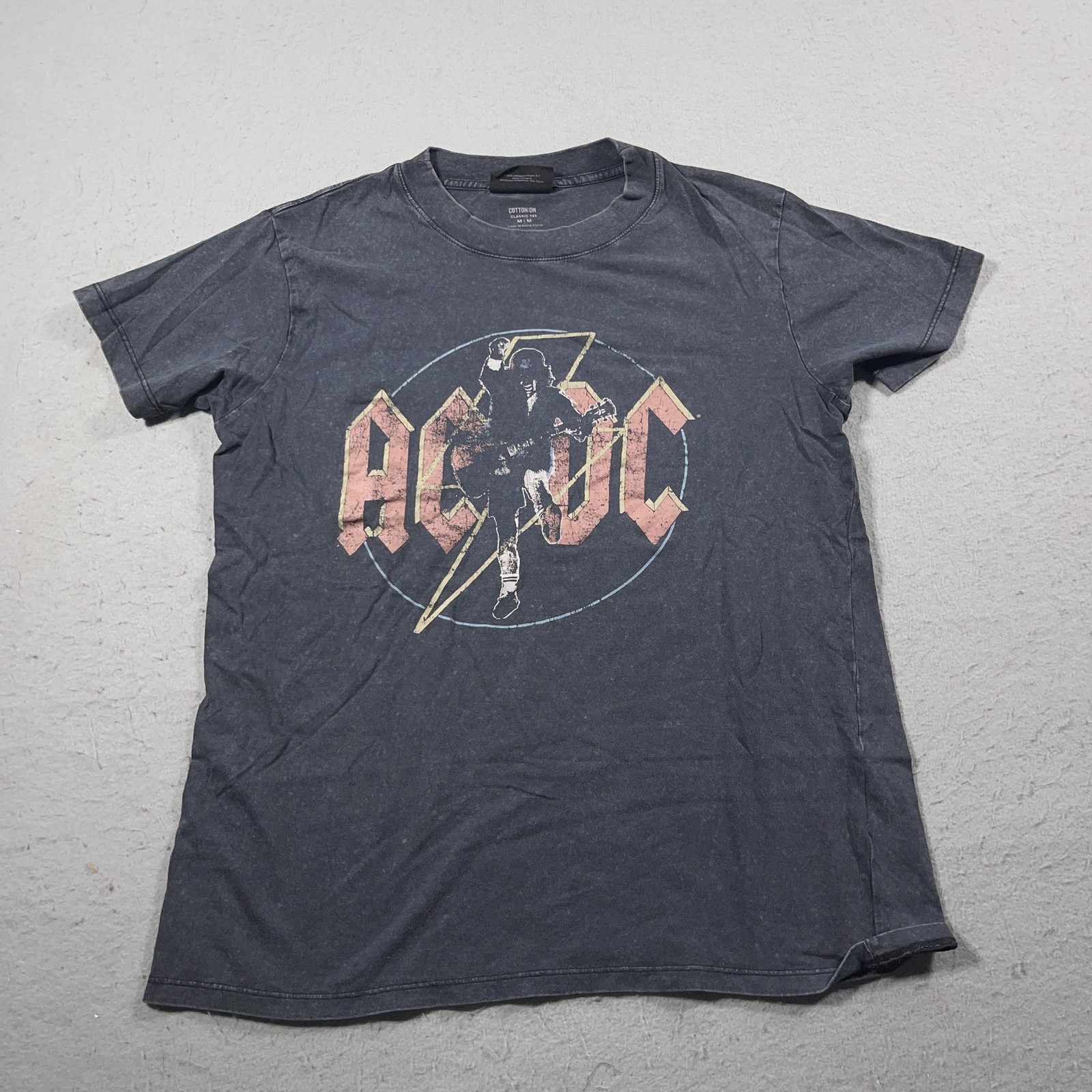 ACDC Shirt Mens Medium Black Band Tee Classic Rock Angus Young Graphic Cotton