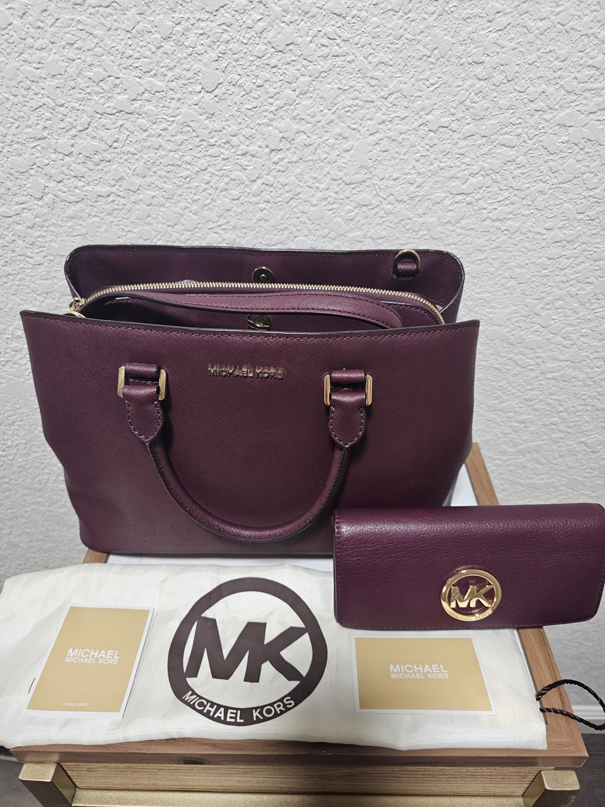 Michael Kors Savannah Saffiano Leather Bag with wallet & dust bag Burgundy Wine
