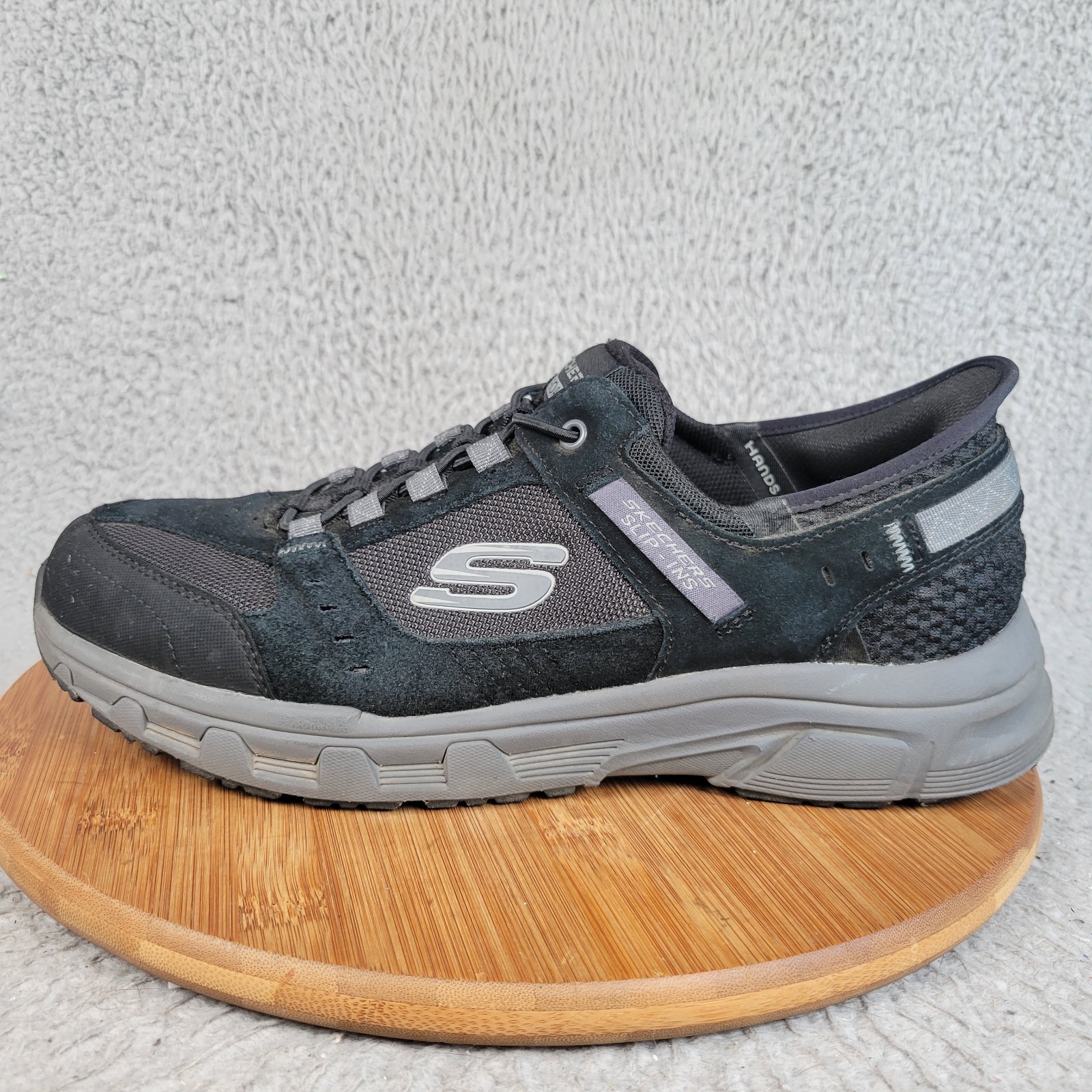 Skechers Hands Free Slip-ins Relaxed Fit: Oak Canyon Black/Charcoal 11 X-Wide