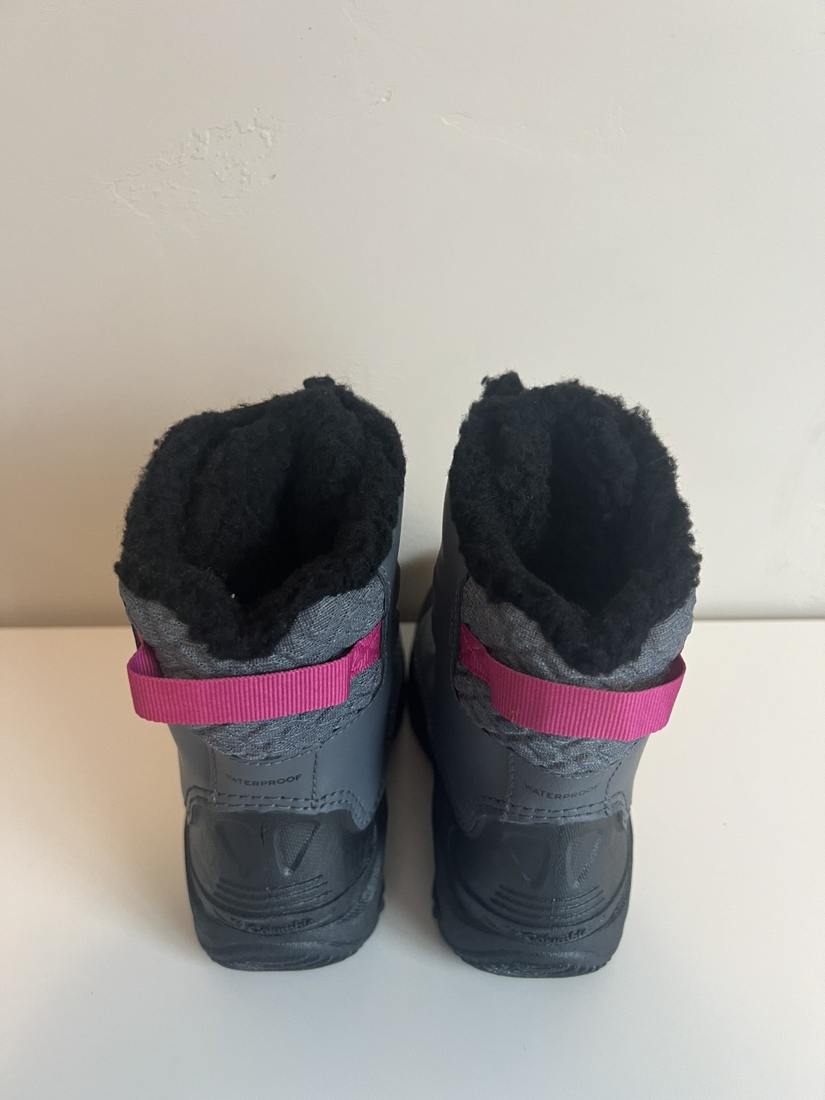 Columbia Bugaboot Celsius Waterproof Winter Snow Boots Gray Pink Youth Girls