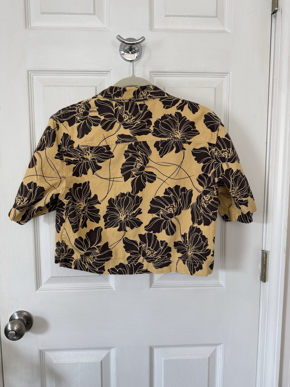 GAP Womens Short Sleeve Cropped Floral Button Front Shirt Mustard & Black Size S