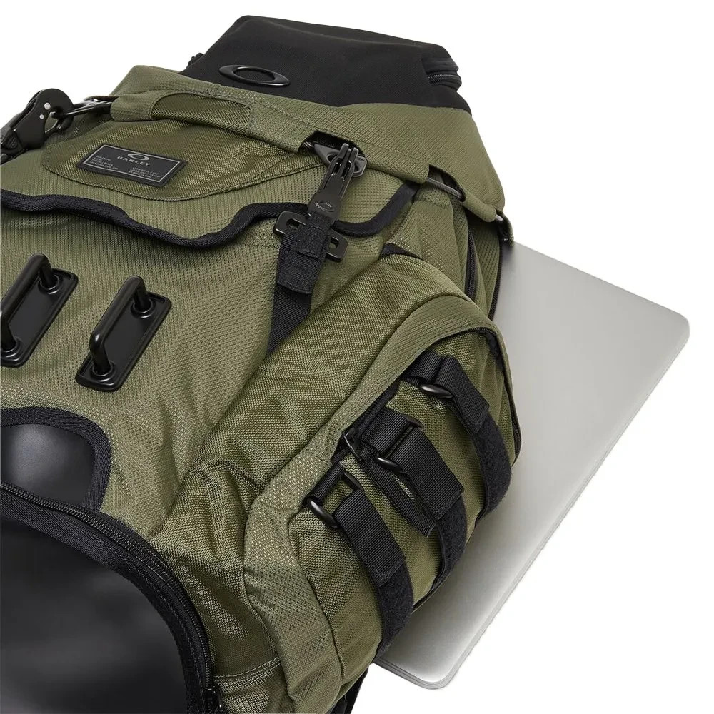 MENS OAKLEY KITCHEN SINK DRAB OLIVE ARMY GREEN BACKPACK BRAND NEW AUTHENTIC!