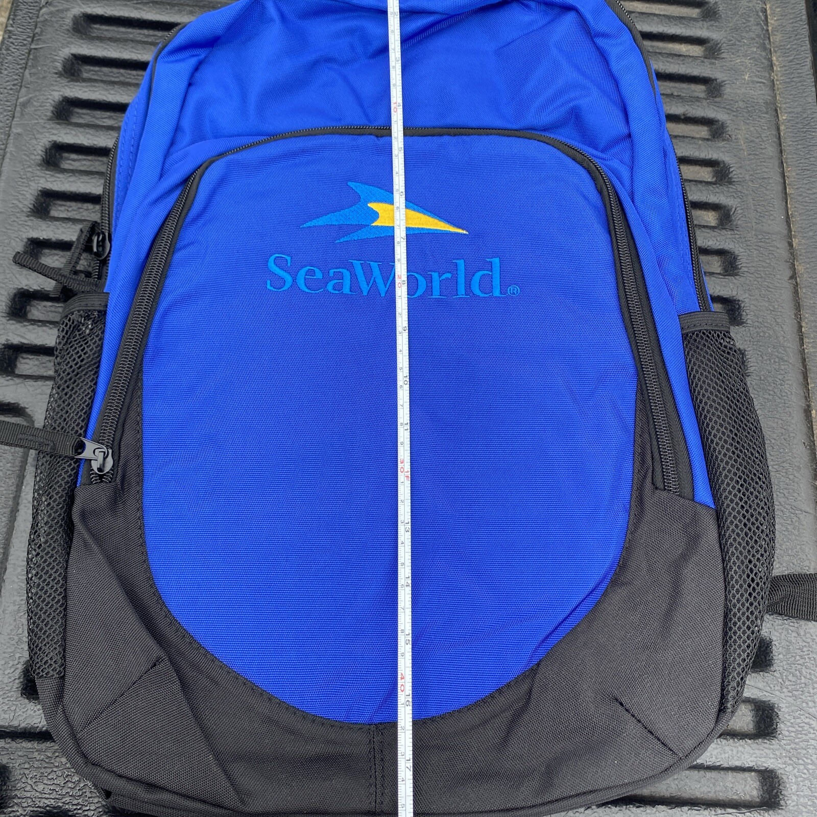Sea World Backpack Official Orlando Large Blue Black Multiple Pockets Zipper NWT