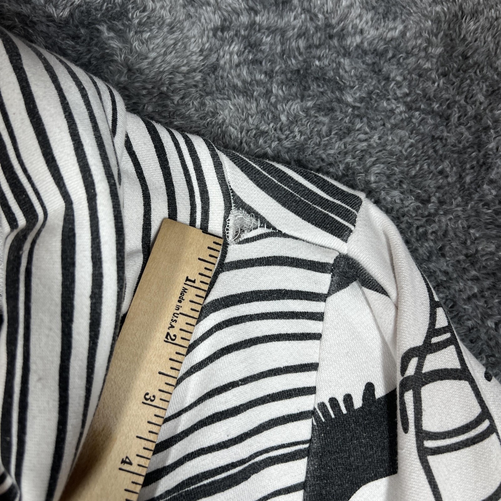 Organically Grown Sweatshirt Womens Small White Cowl Neck Pullover Striped Print