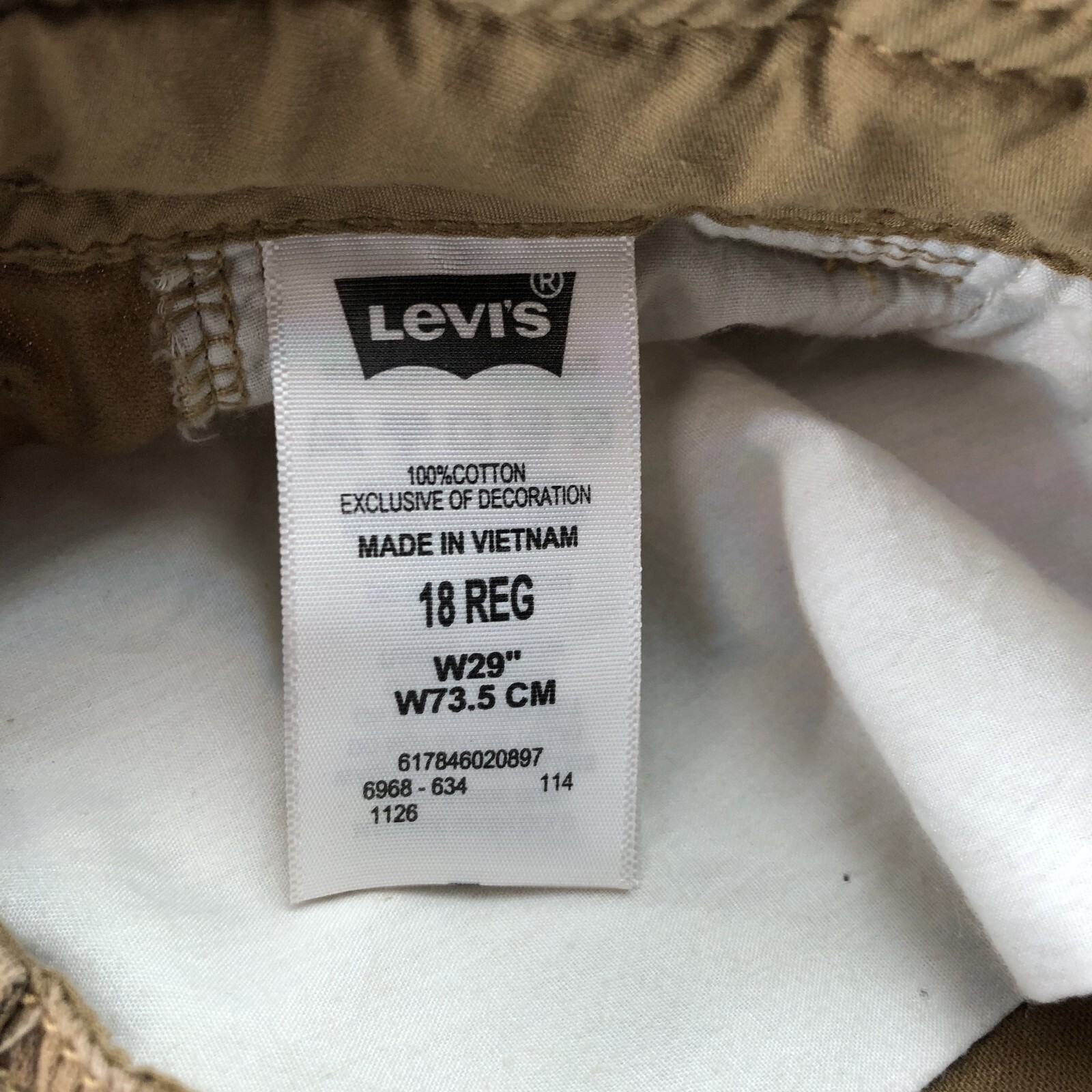Levis Shorts Boys 18 Reg Beige Cargo Surplus Flat Front 13″ Inseam