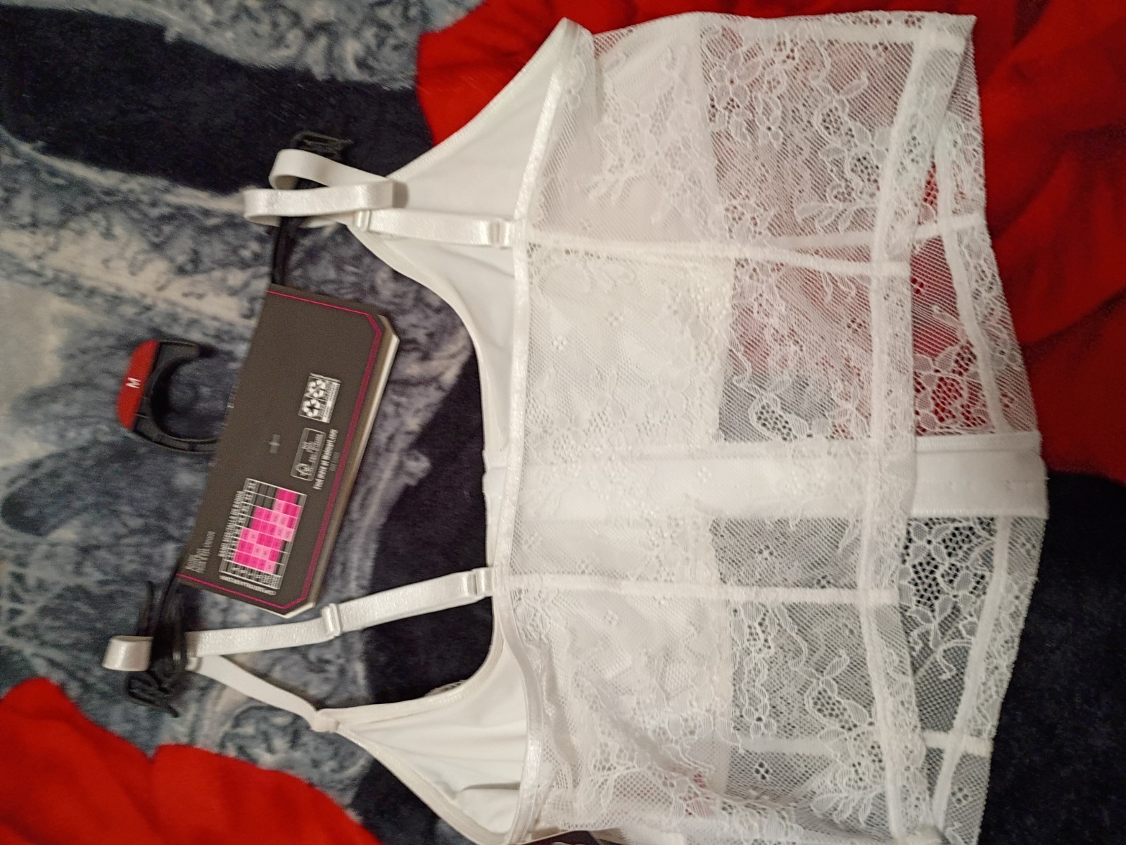 White Floral’Lace Bustier Top