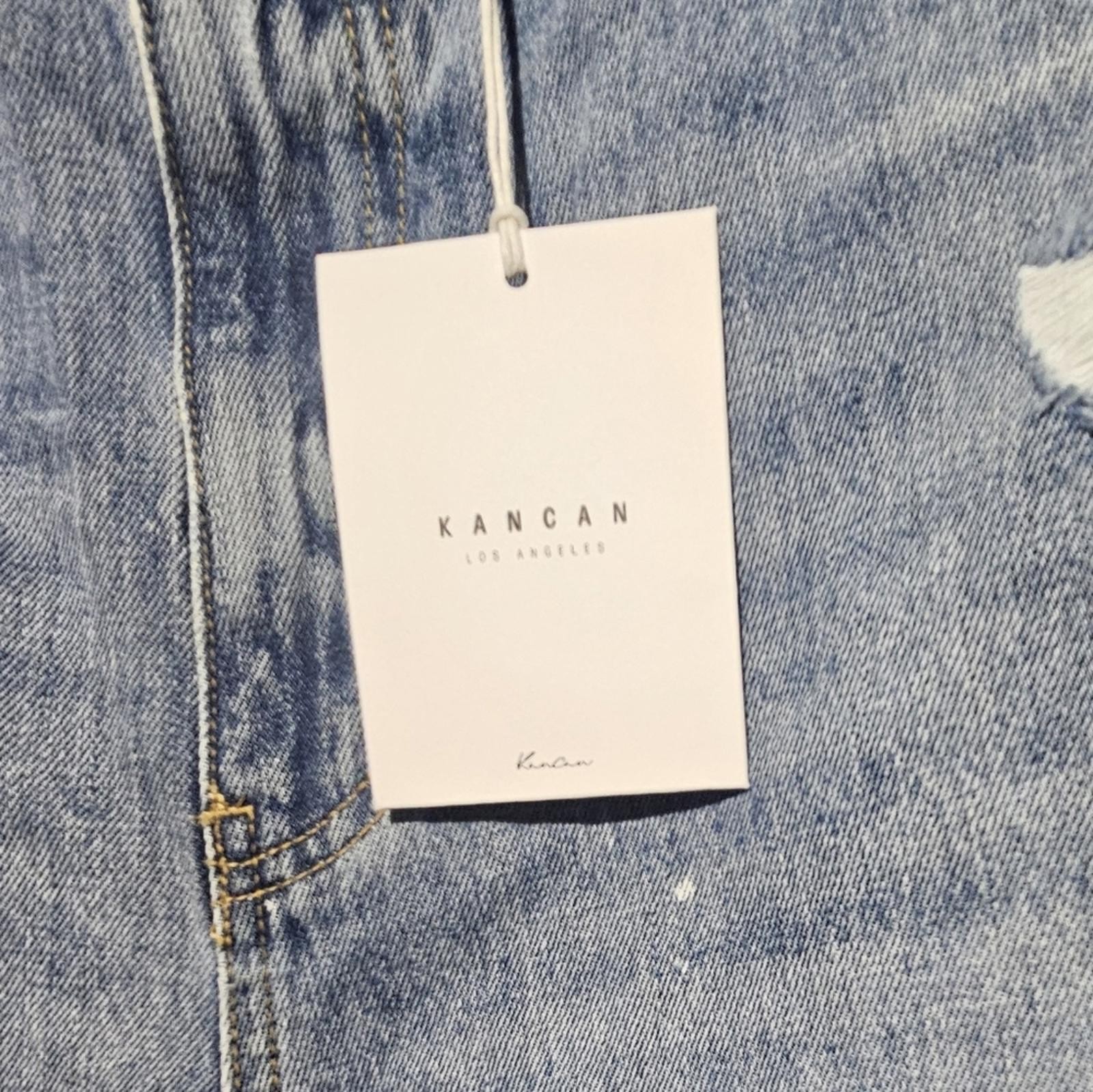 KanCan NWT Light Blue Distressed High Rise Slim Straight Waist 29 Inseam 29