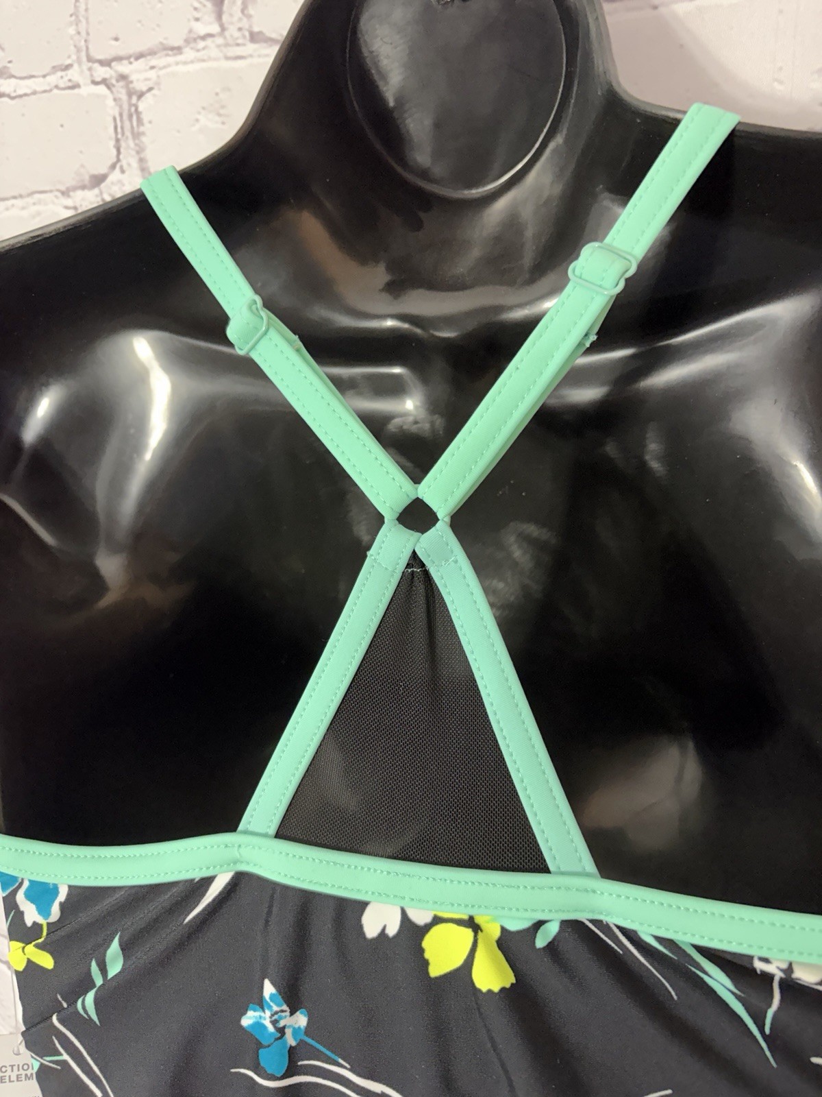 ZeroXposur Tankini Swim Top XS (6) UPF 30+ Quick Dry Floral Black Halter