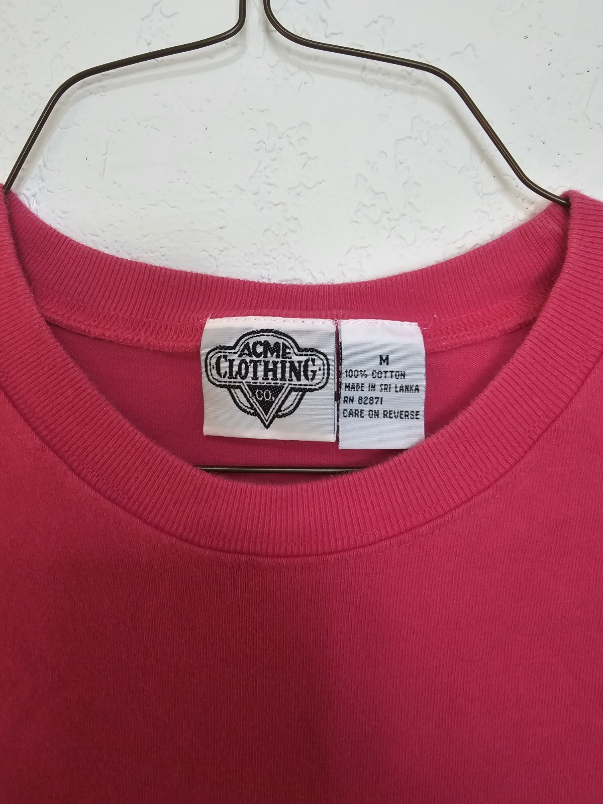 Acme Clothing Co Looney Tunes Sylvester & Tweety Pink Pocket Tee M