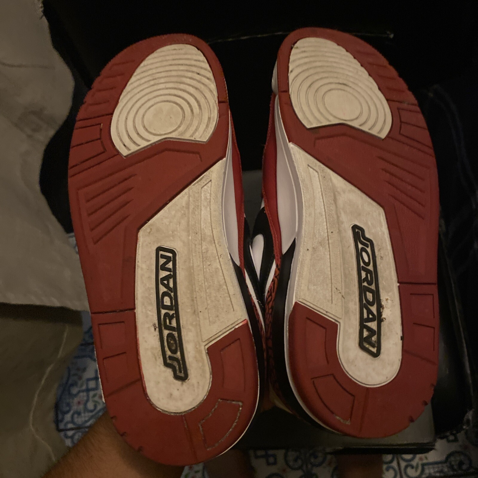 Size 10.5 – Jordan Legacy 312 Low Chicago Red