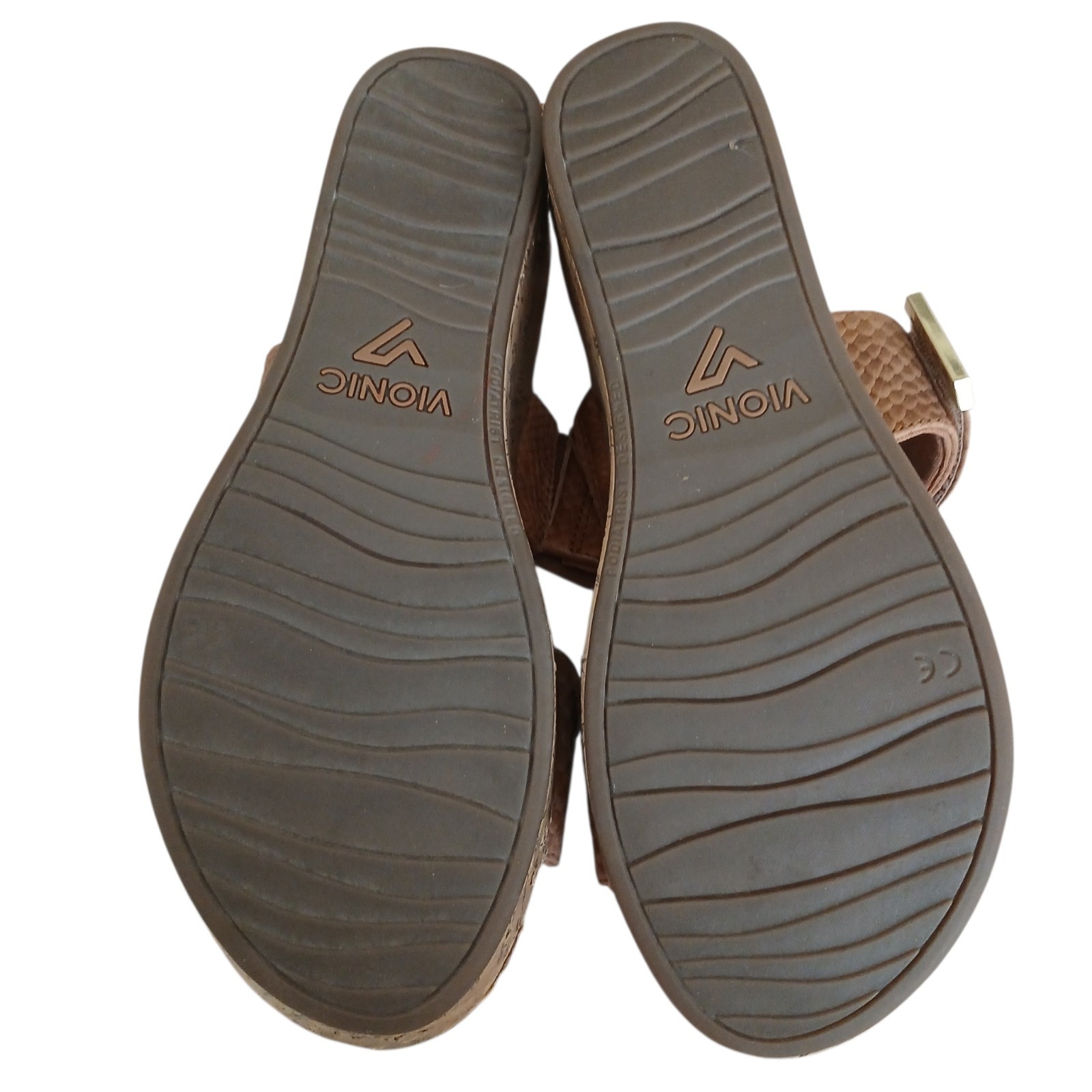 VIONIC Pepper Wedge Snakeskin Embossed Leather Sandals Women’s 8 Tan Comfort