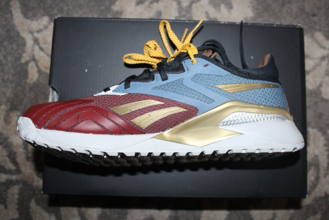 Reebok x DC Comics Nano X2 “Wonder Woman” HQ4585 Sneaker Mens Sz 9 NIB
