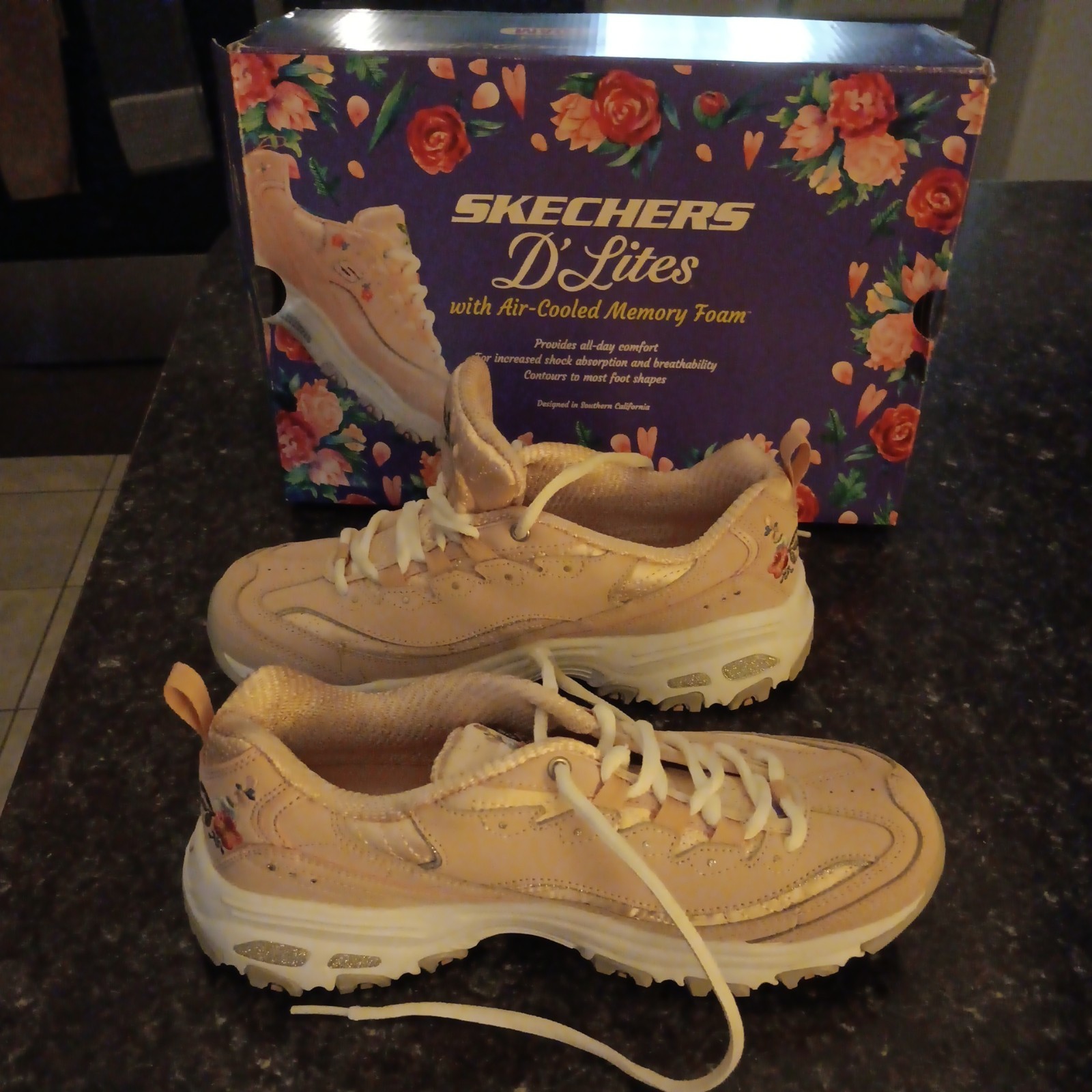 Sketchers D’Lites Memory Foam Sneakers