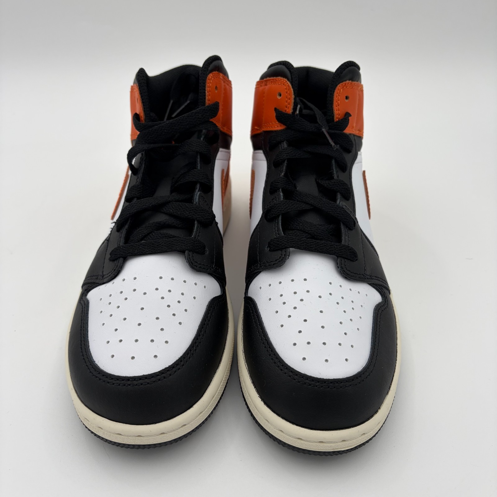 Nike Air Jordan 1 Mid (GS) Shoes Starfish Black DQ8423-801 Gradeschool 7Y