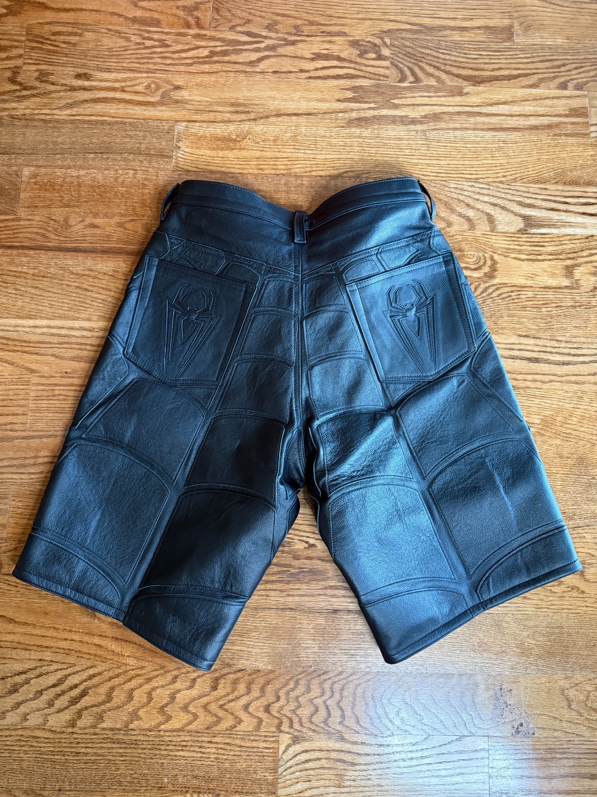 Vanson leathers x Supreme x Spiderman Leather Shorts Black Size 34 BRAND NEW!!