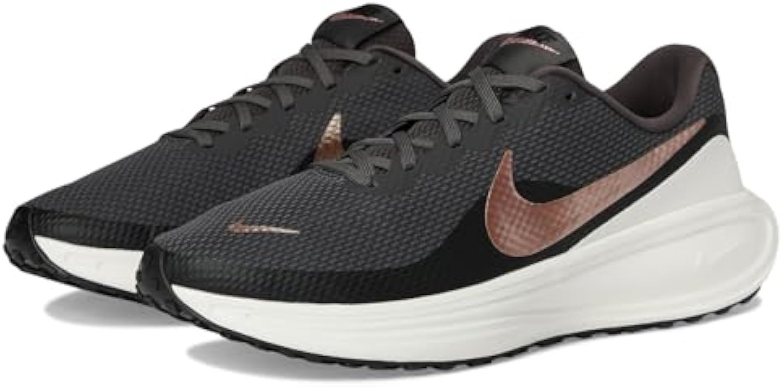 Nike Womens Revolution 8 White/Black/Metallic Gold 5.5 Medium – White/Black/Meta